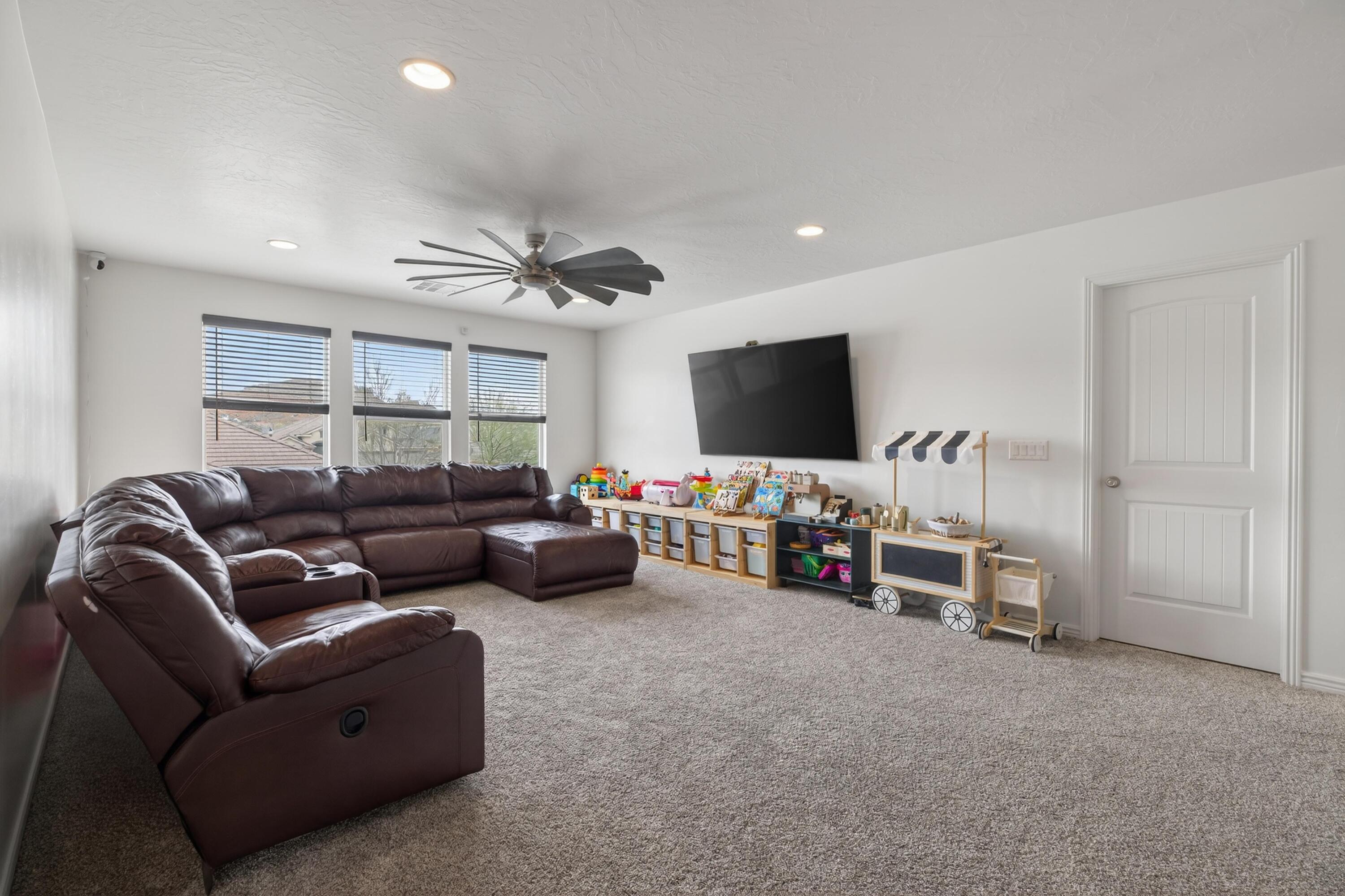 ROSEWOOD ESTATES - Residential