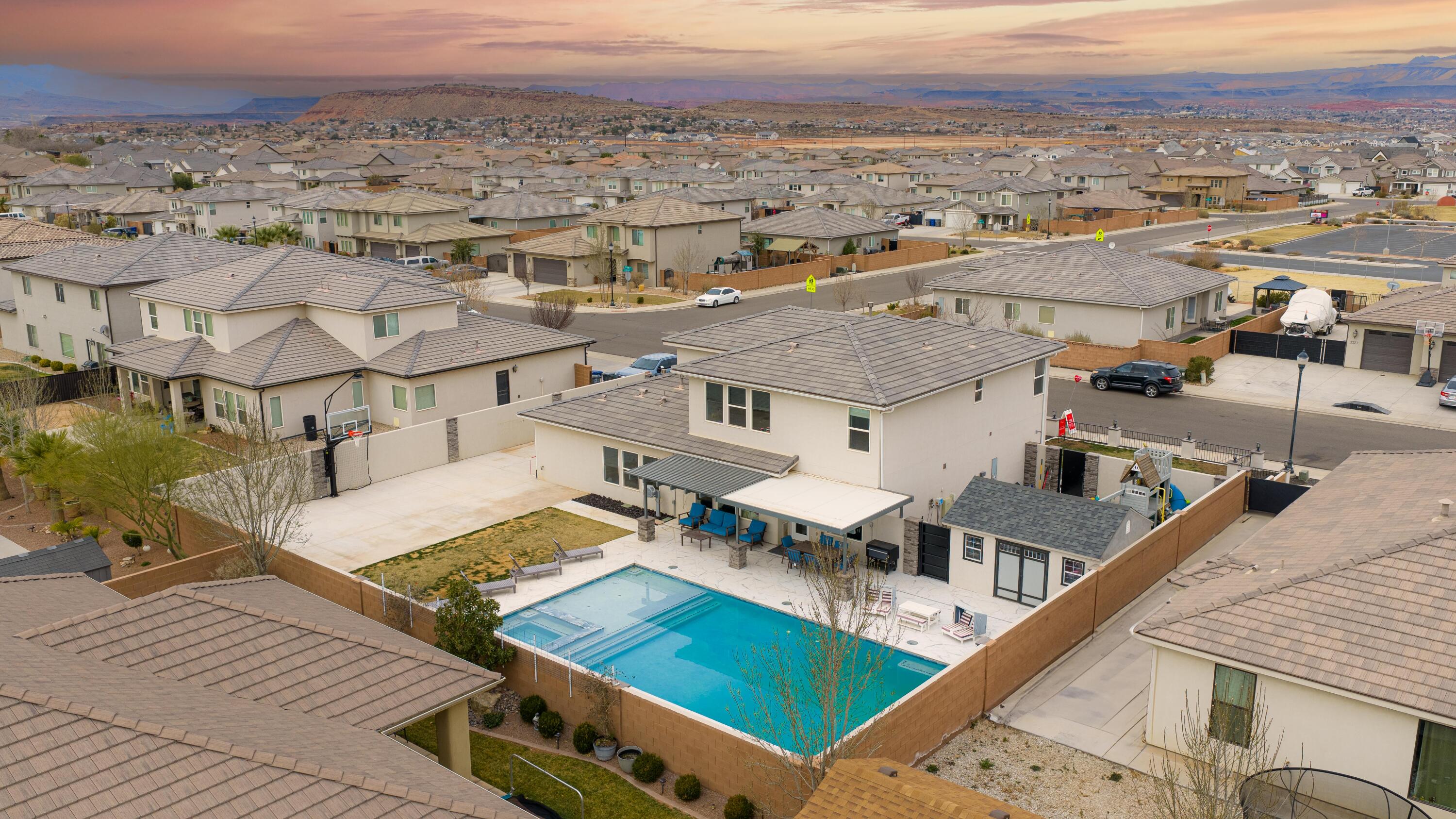 ROSEWOOD ESTATES - Residential