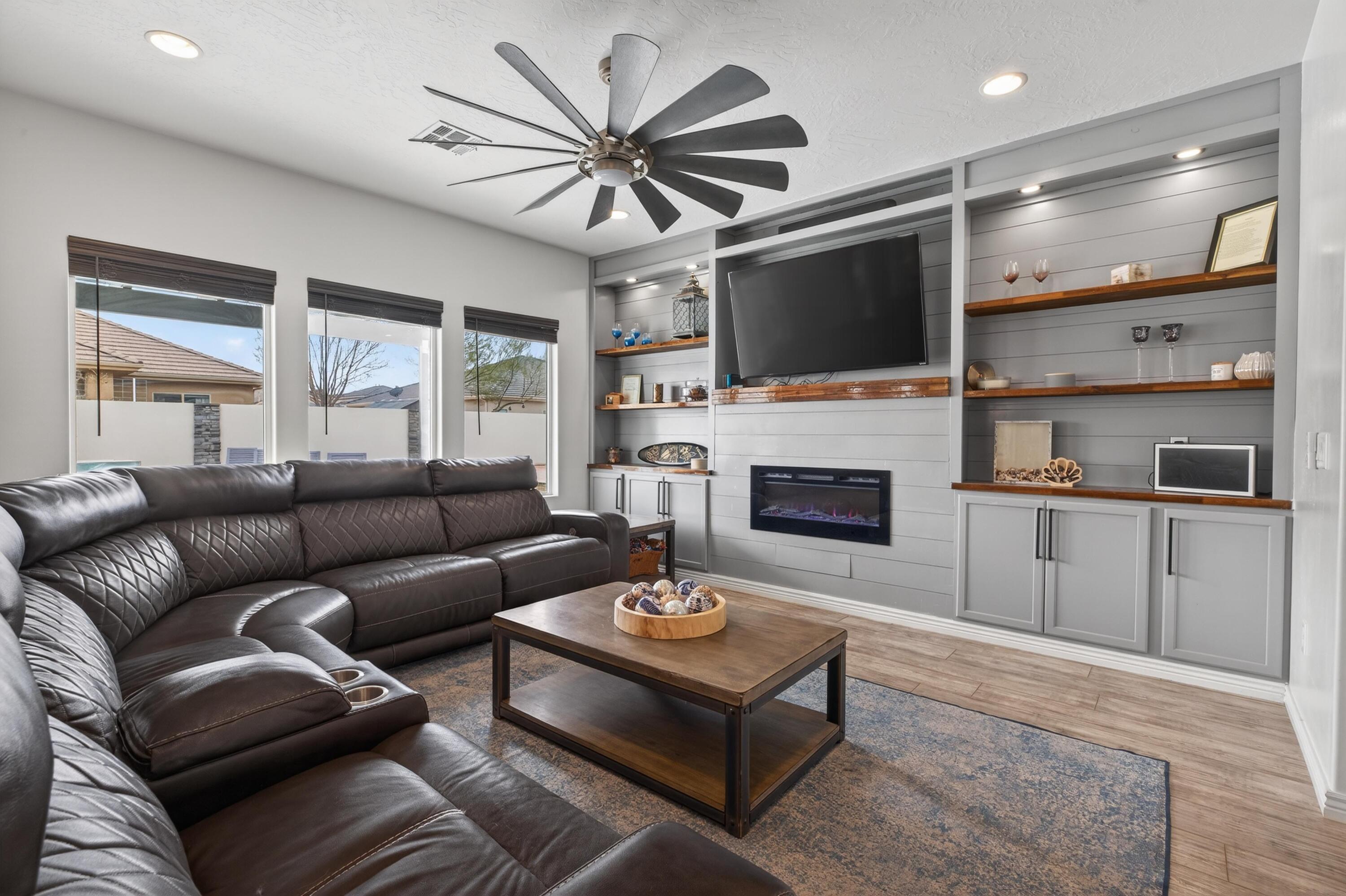 ROSEWOOD ESTATES - Residential