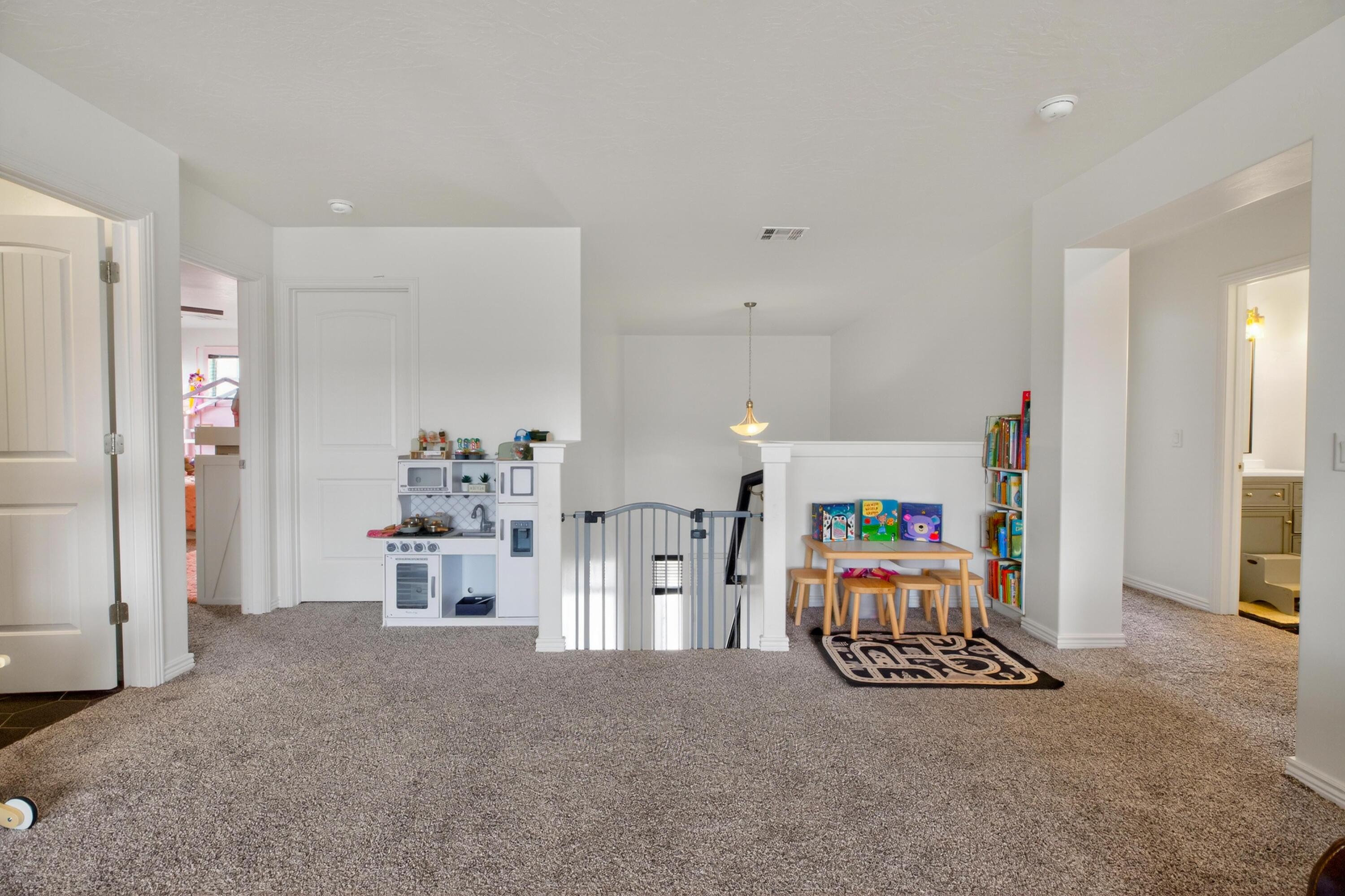 ROSEWOOD ESTATES - Residential