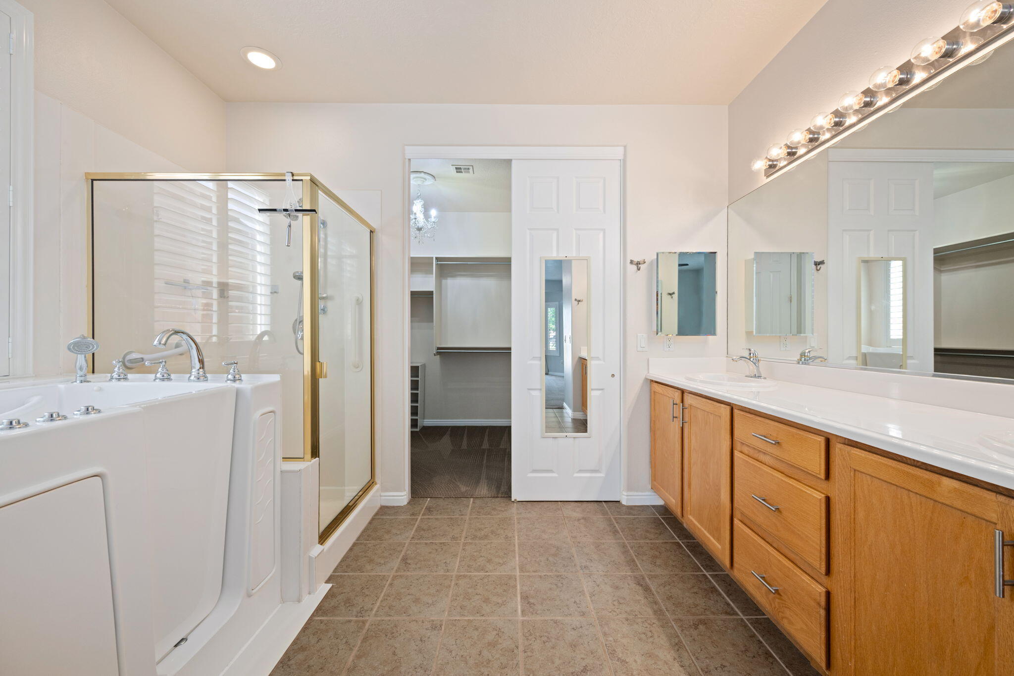 CORAL CANYON - Residential