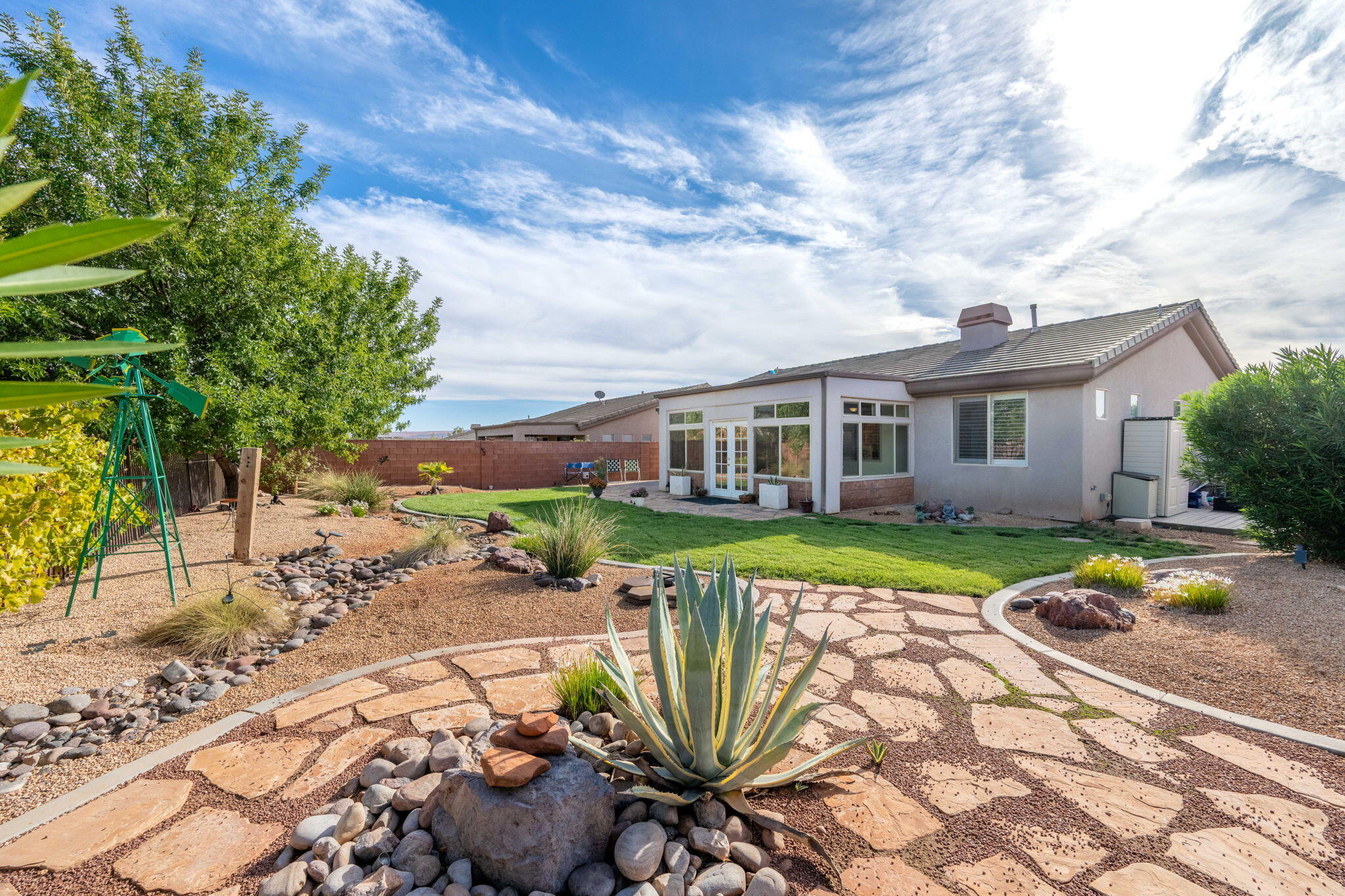 CORAL CANYON - Residential