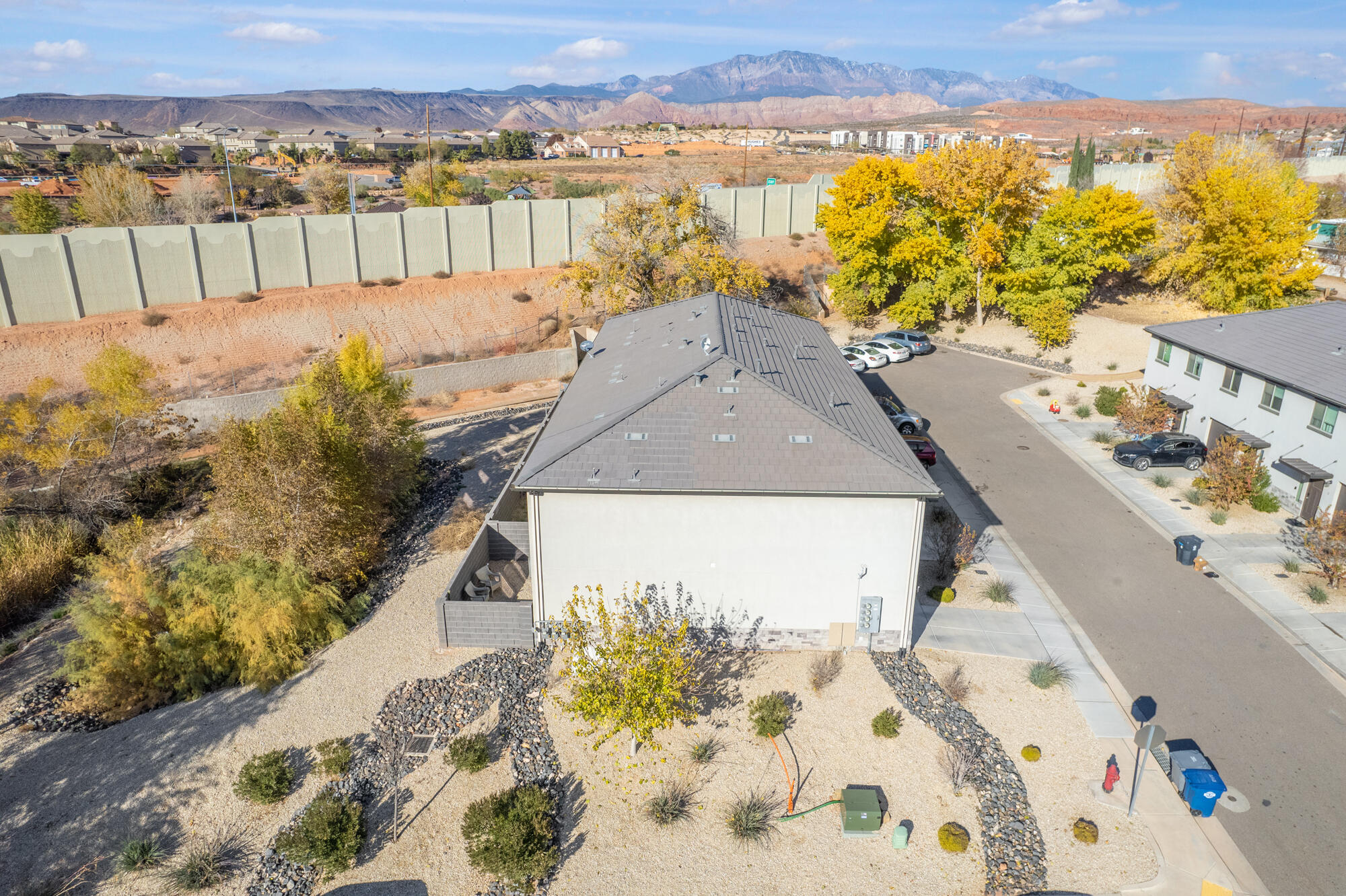 SILVERADO TWHM - Residential