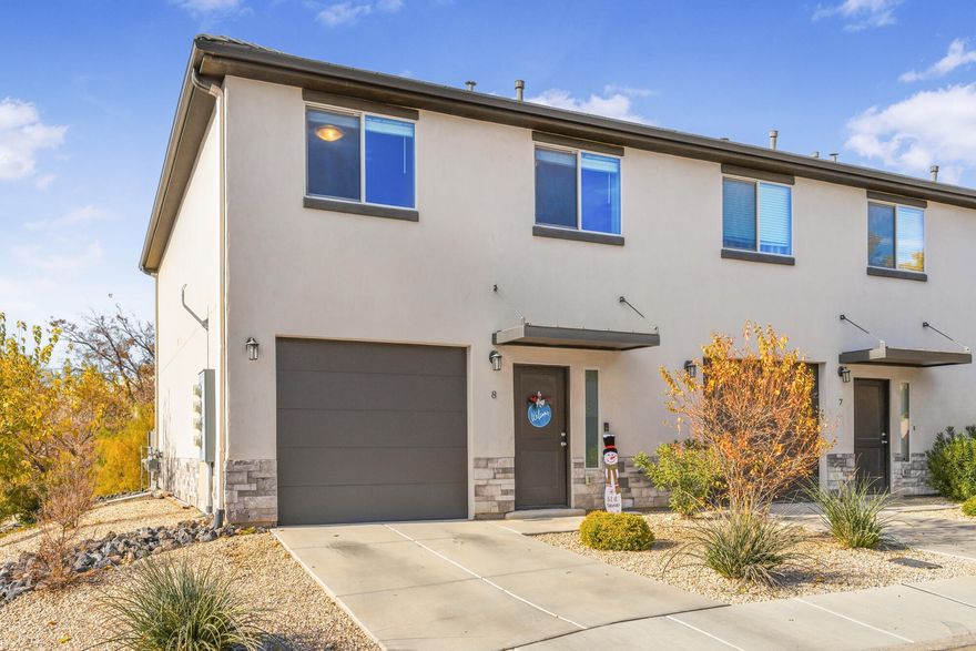 Charming 3-bedroom, 2.5-bath end-unit townhome in desirable Washington City! Just steps from the Boilers Conservation Pond and park, with easy access to the freeway as well as downtown shopping and dining. Built in 2020, this home boasts modern finishes and plenty of natural light throughout, thanks to its coveted end-unit location. Enjoy a private back patio and low-maintenance living in a home that's move-in ready and full of style.