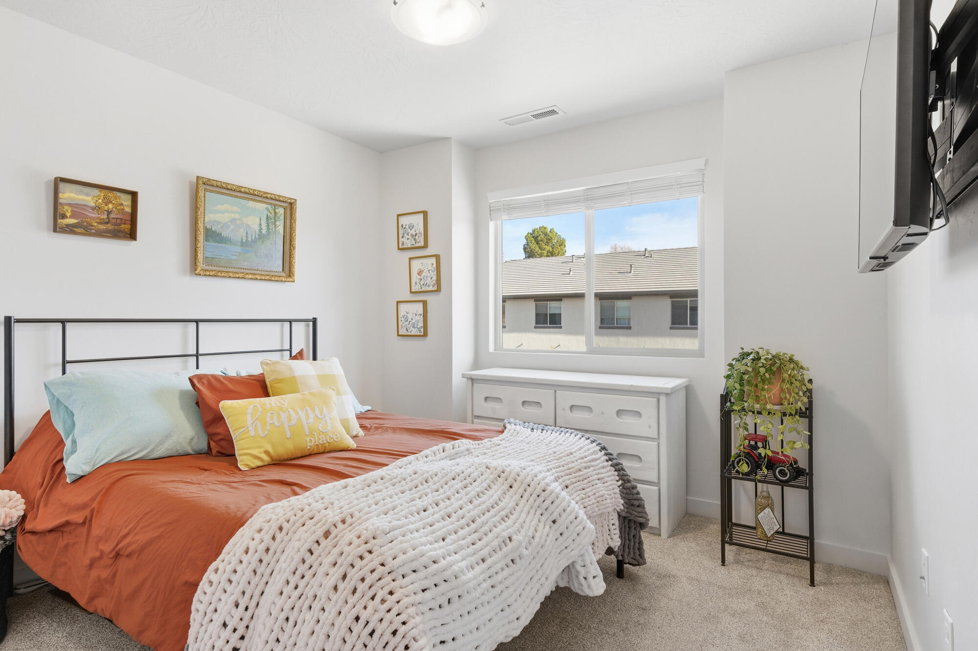 SILVERADO TWHM - Residential