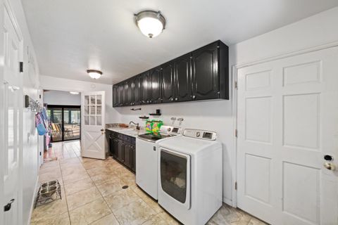 Tiny photo for 449 S VALLEY VIEW DR, Saint George, UT 84770 (MLS # 26-271838)