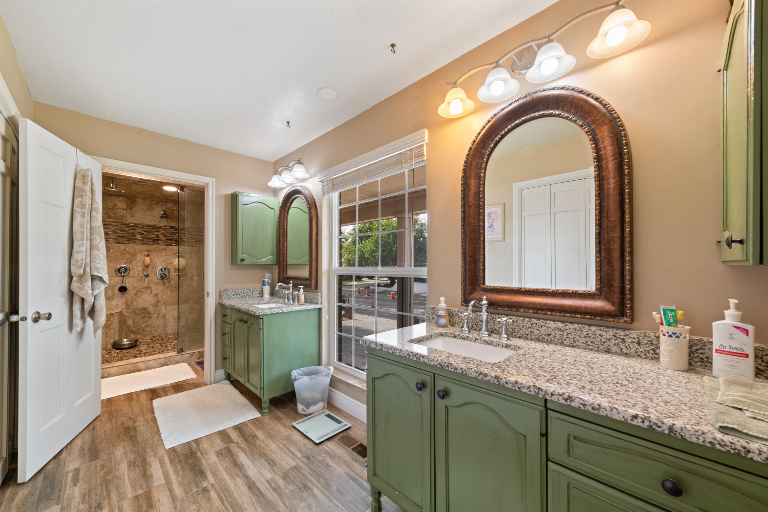 ST GEORGE TOWNSITE - Residential