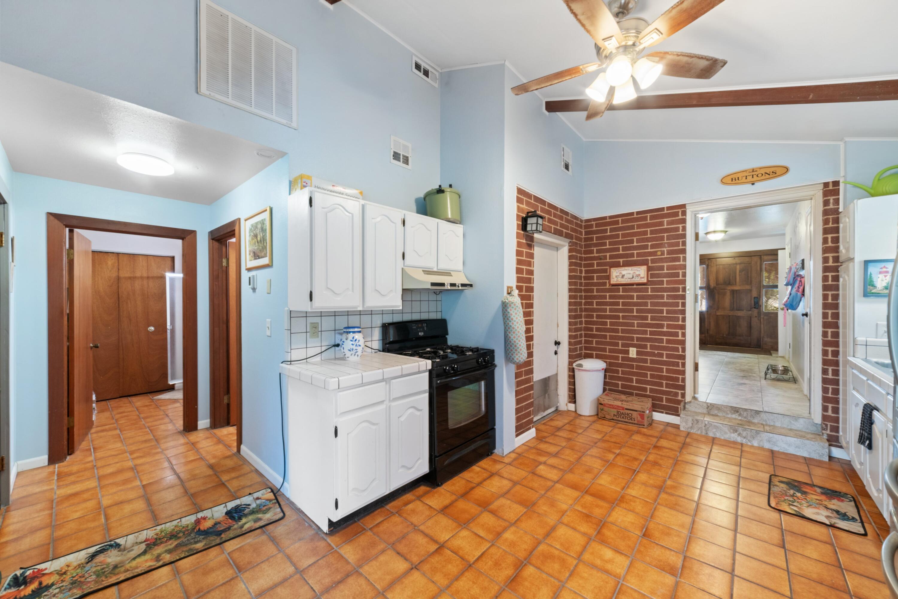 ST GEORGE TOWNSITE - Residential