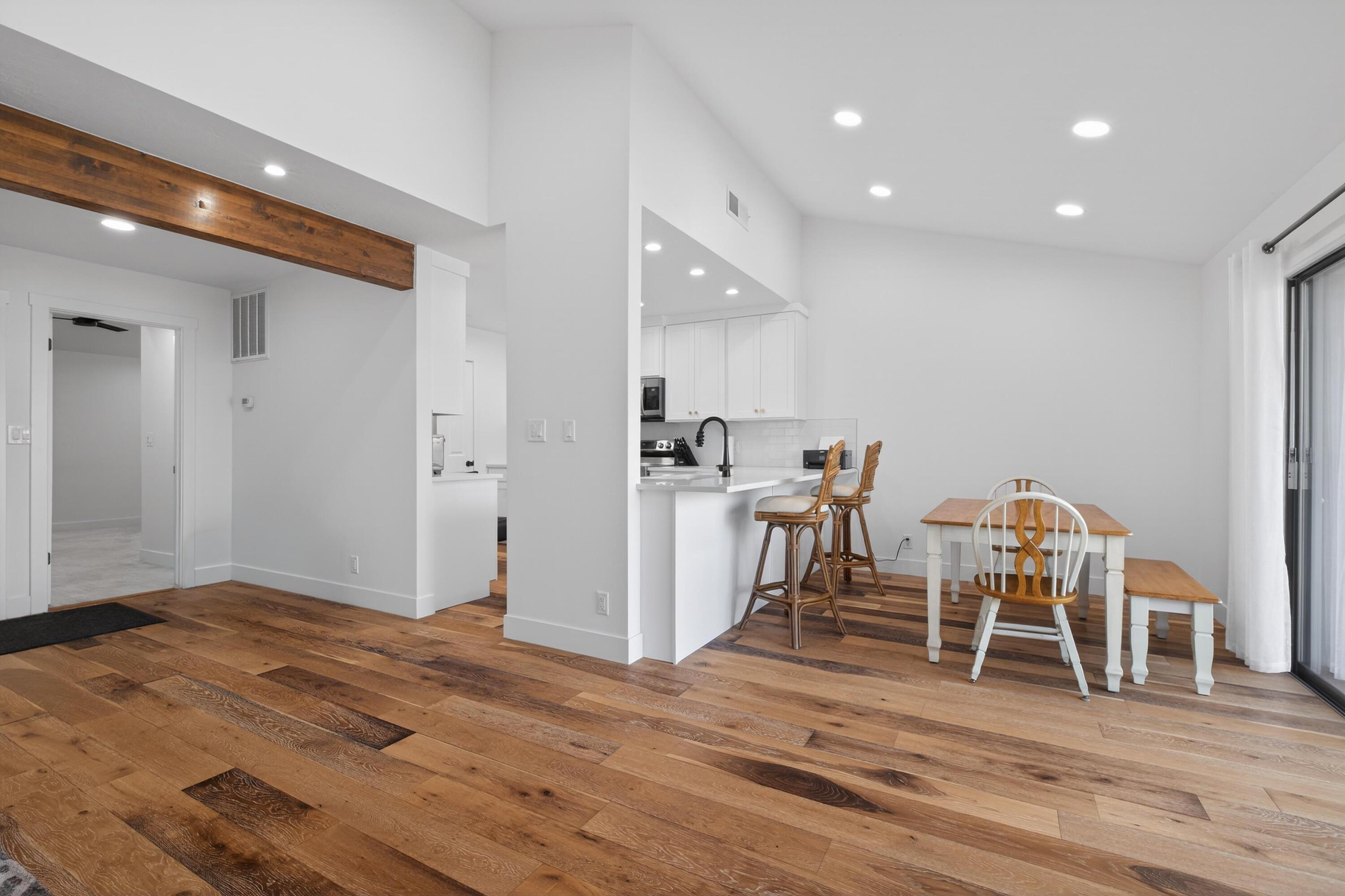 TONAQUINT INDIAN HILLS - Residential