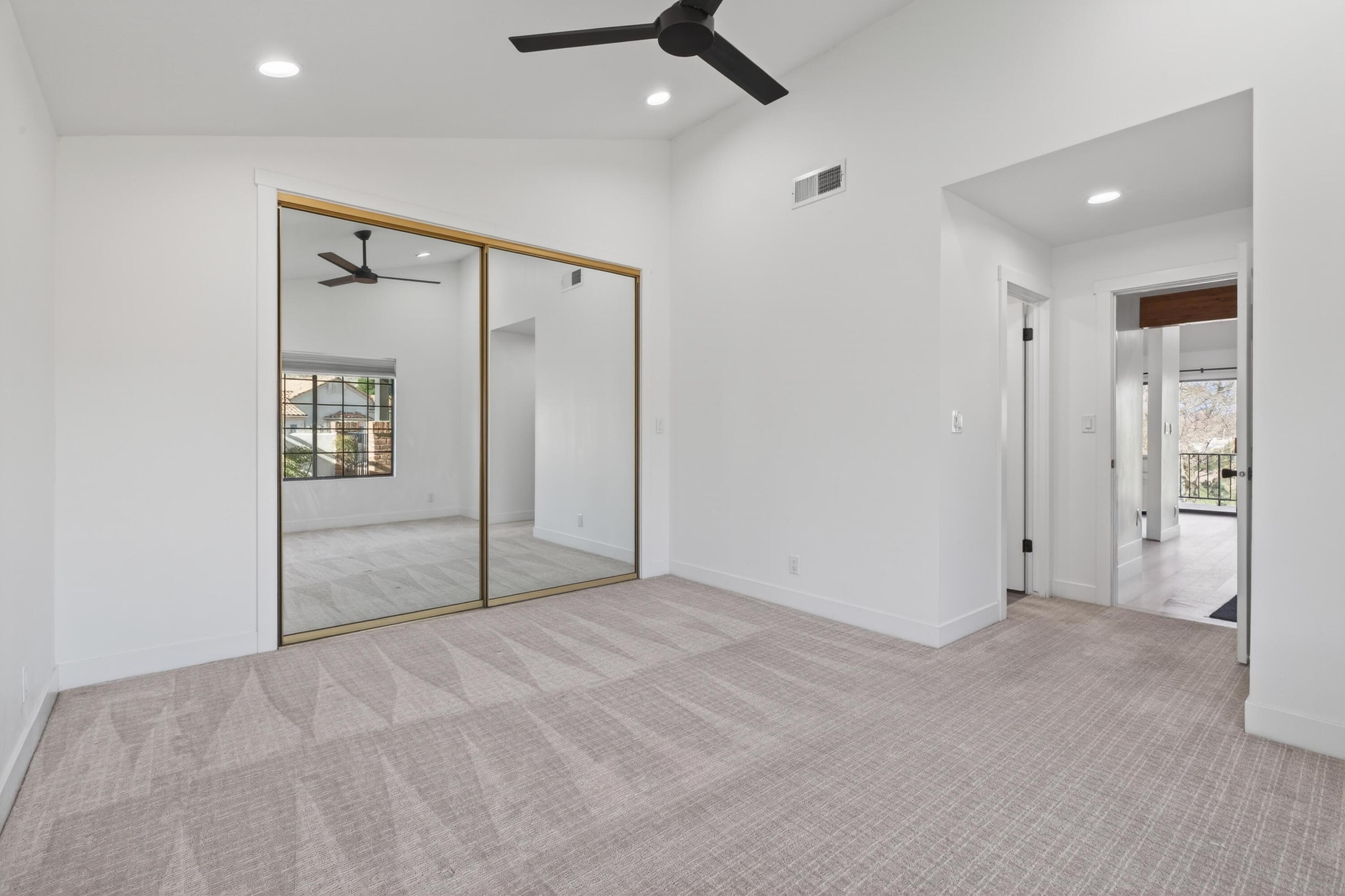 TONAQUINT INDIAN HILLS - Residential