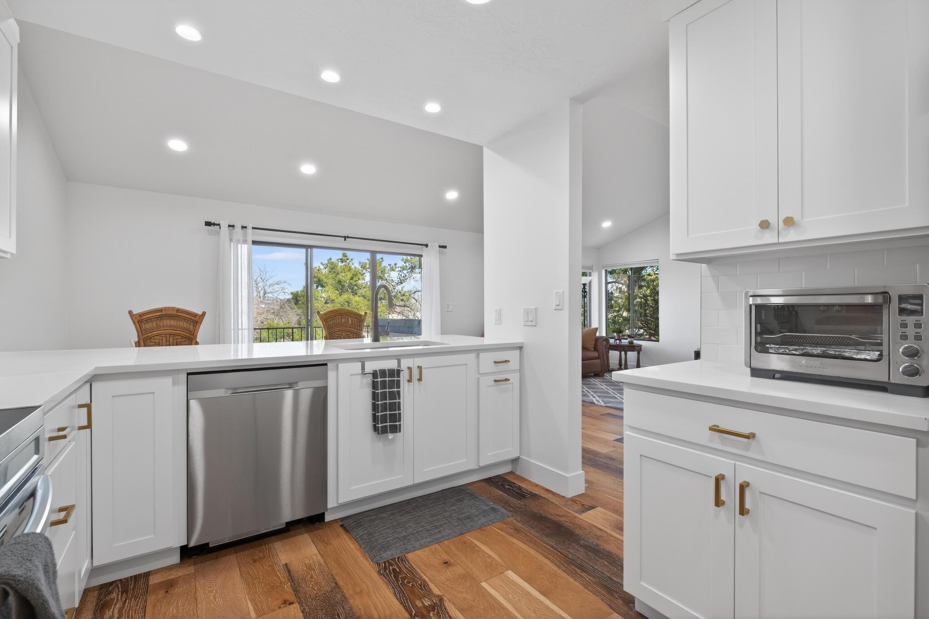 TONAQUINT INDIAN HILLS - Residential