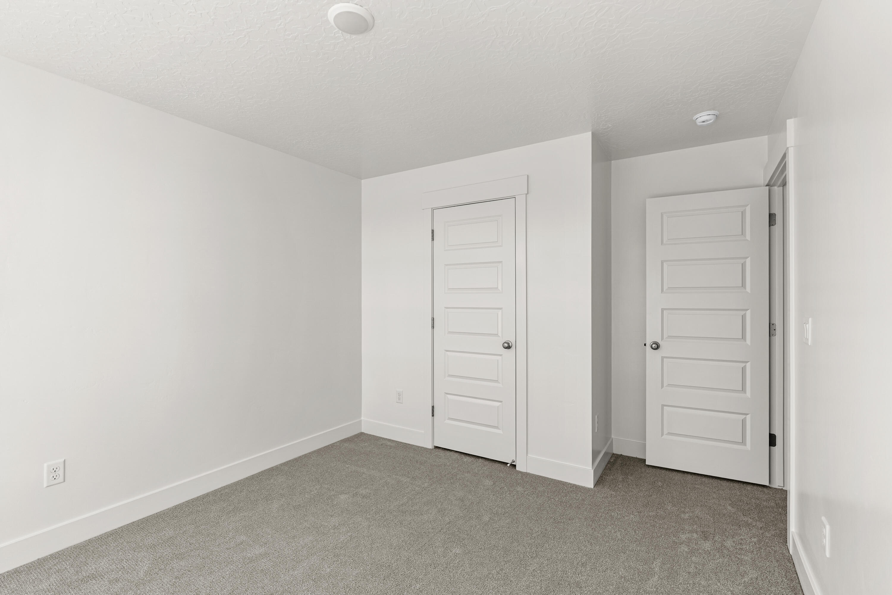 DESERT REFLECTION - Residential