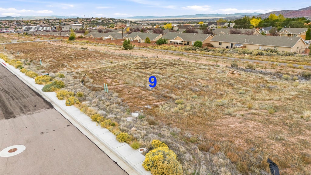 Photo of 1581/1571 S Melanie Way LOT 9 #LOT 9, Cedar City, UT 84720 (MLS # 26-277228)