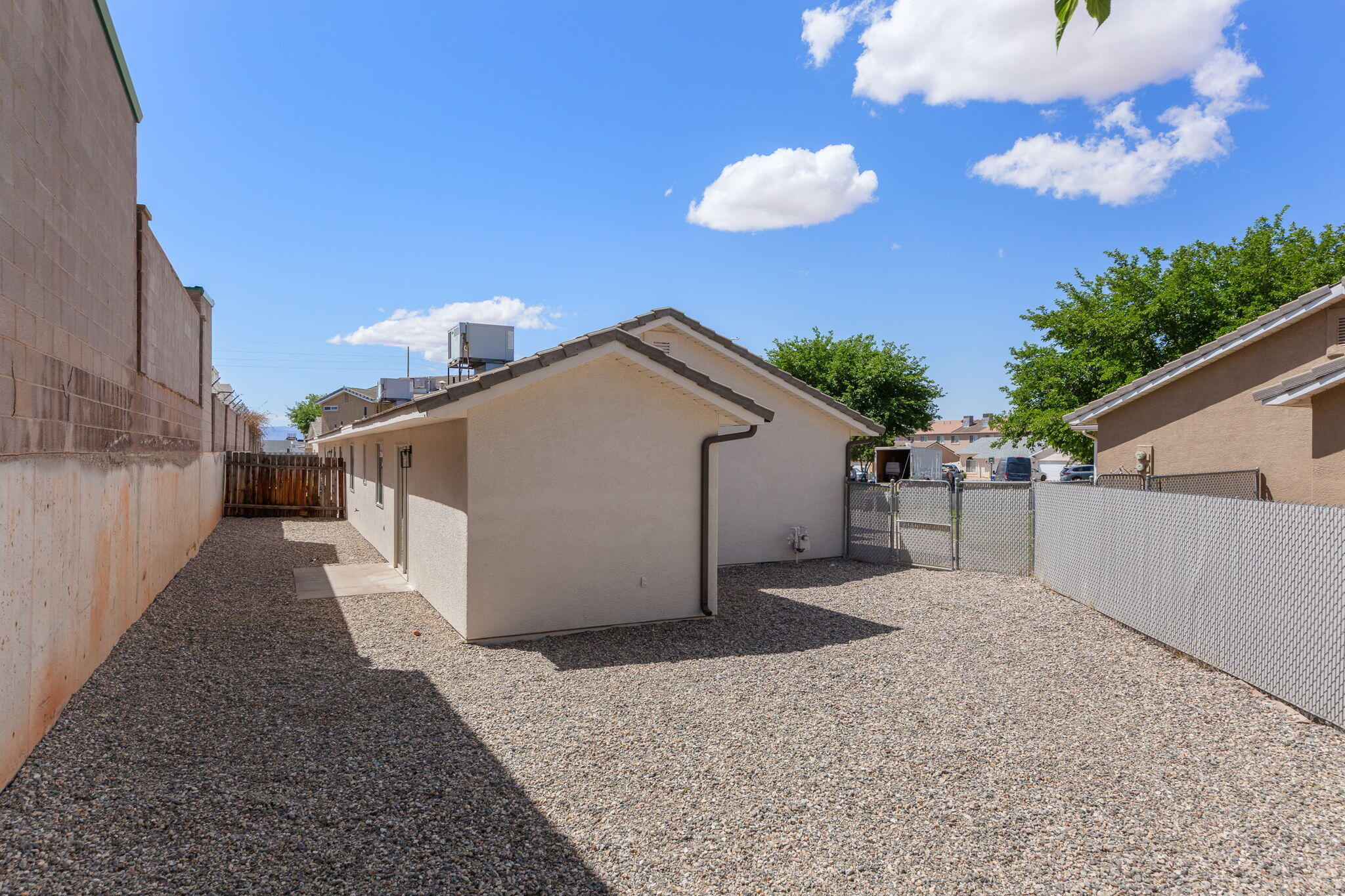 MILLCREEK VISTA - Residential Income