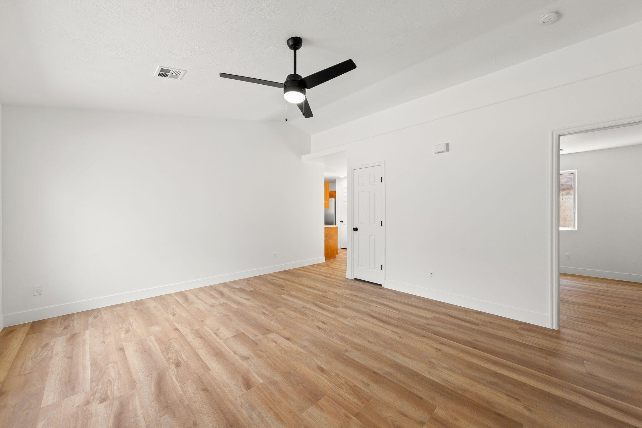 MILLCREEK VISTA - Residential Income