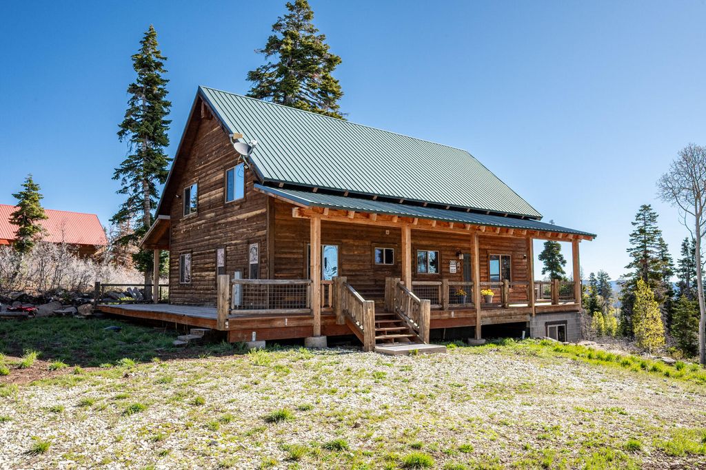 Photo of 345 N Terrace DR, Virgin, UT 84779 (MLS # 26-271678)