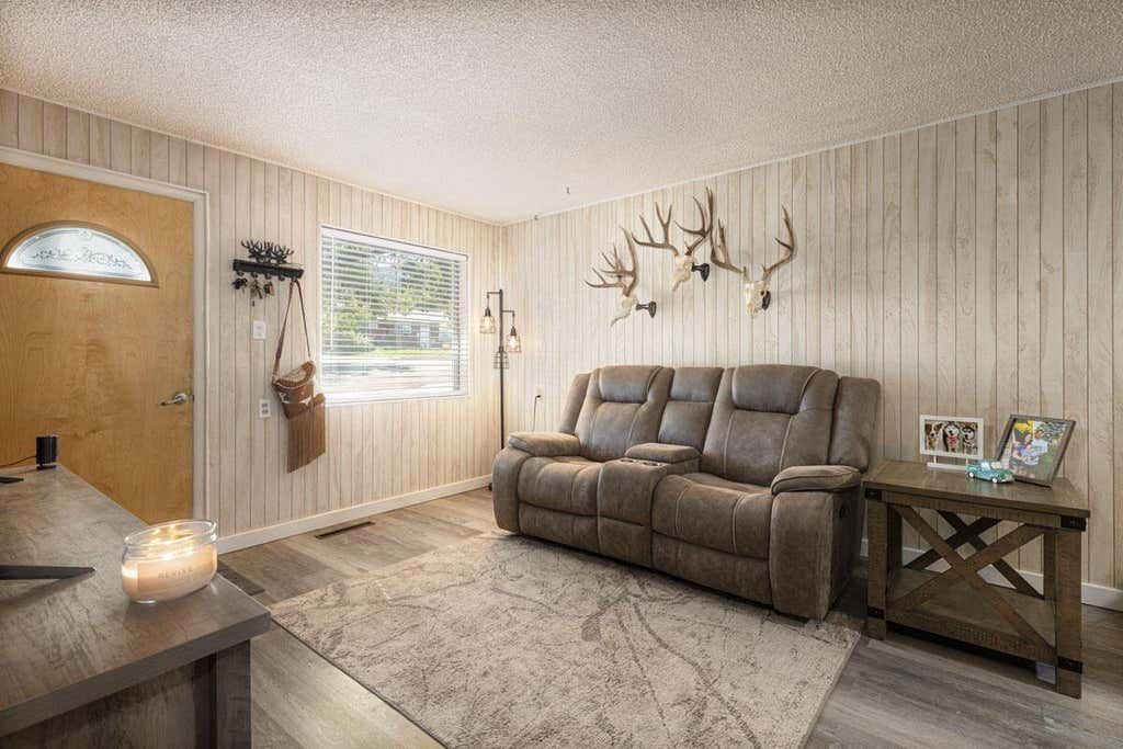 Photo of 484 S 75 E, Cedar City, UT 84720 (MLS # 26-274127)