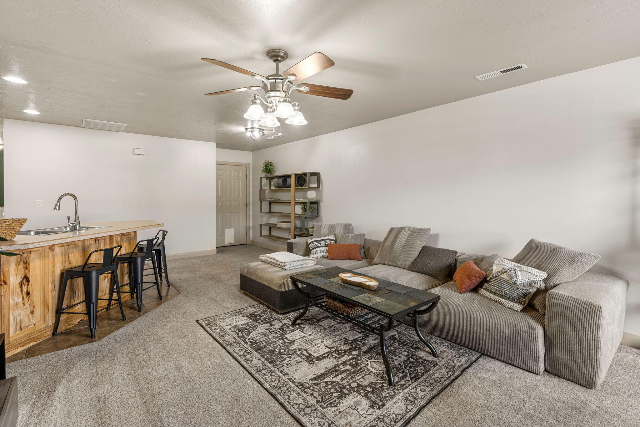 PARKSIDE - Residential