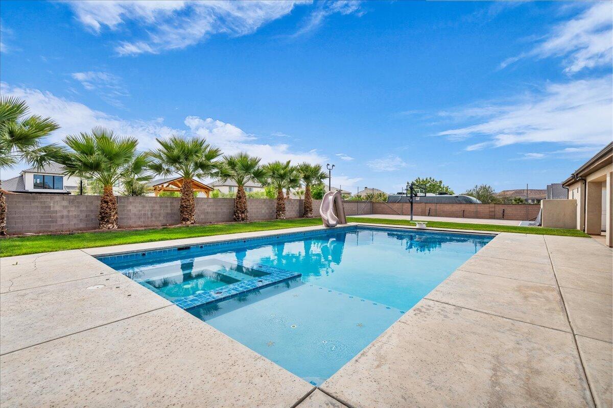 MEADOW VALLEY FARMS - Residential