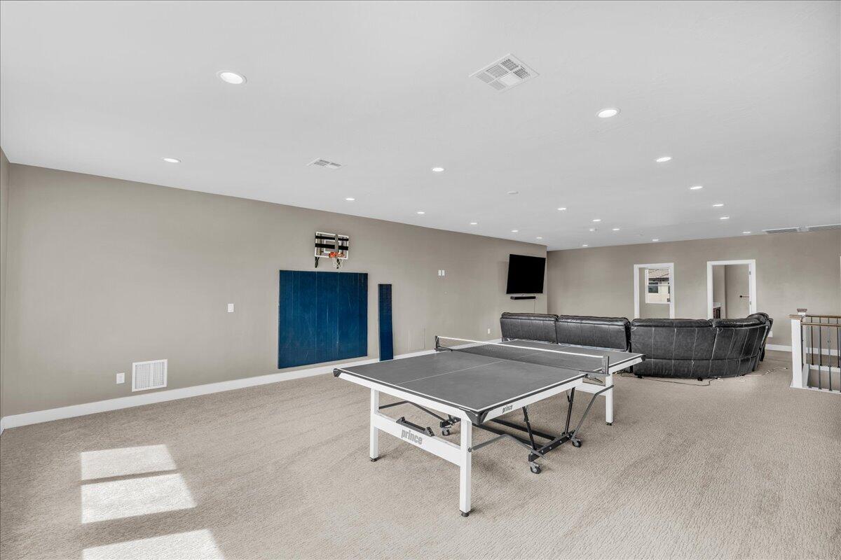 MEADOW VALLEY FARMS - Residential