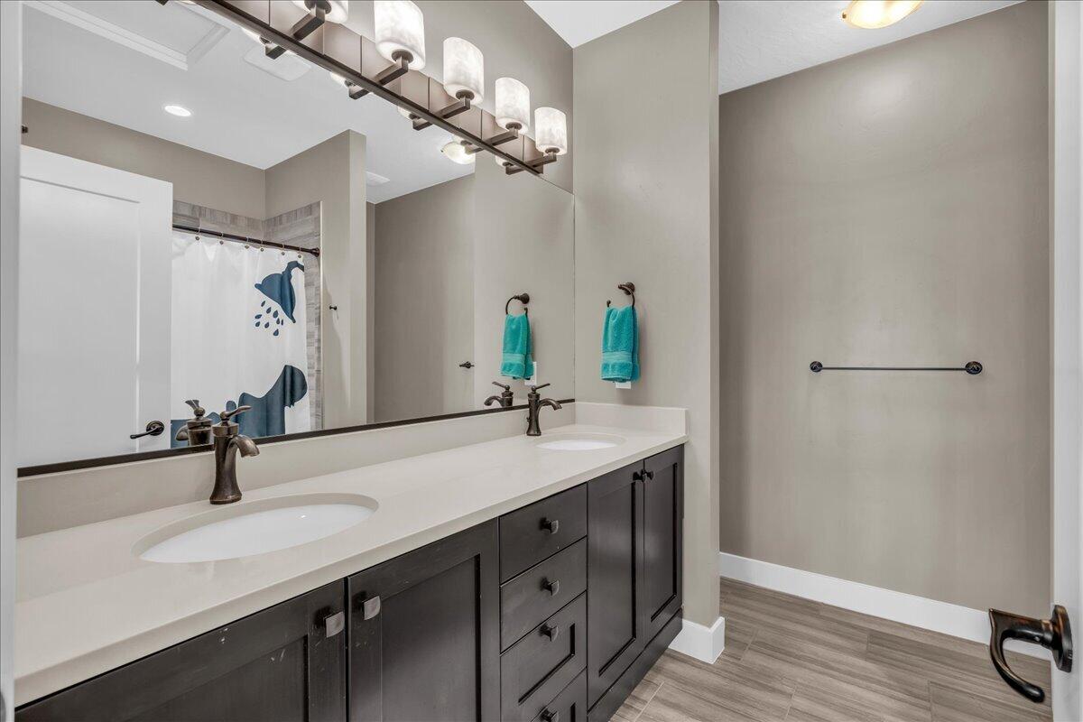 MEADOW VALLEY FARMS - Residential