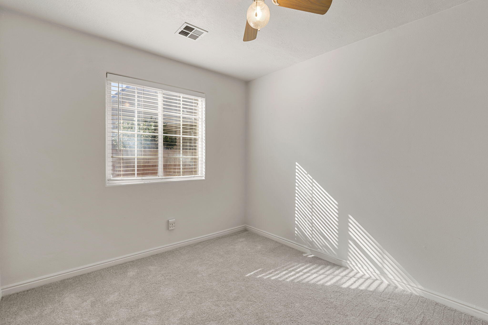 ROYAL POINT - Residential