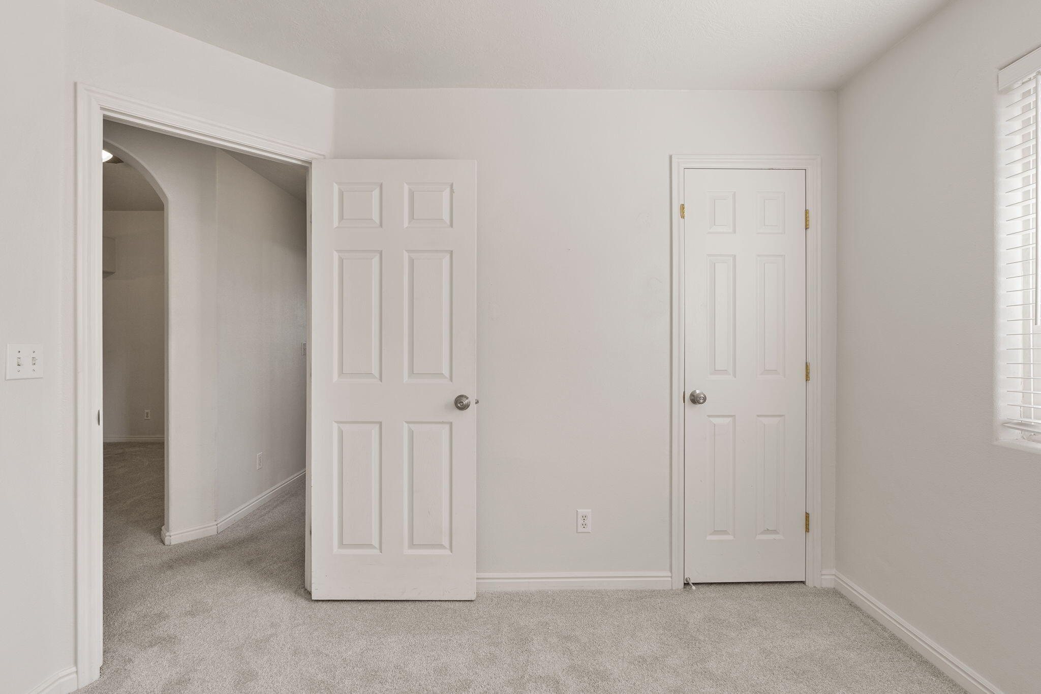 ROYAL POINT - Residential