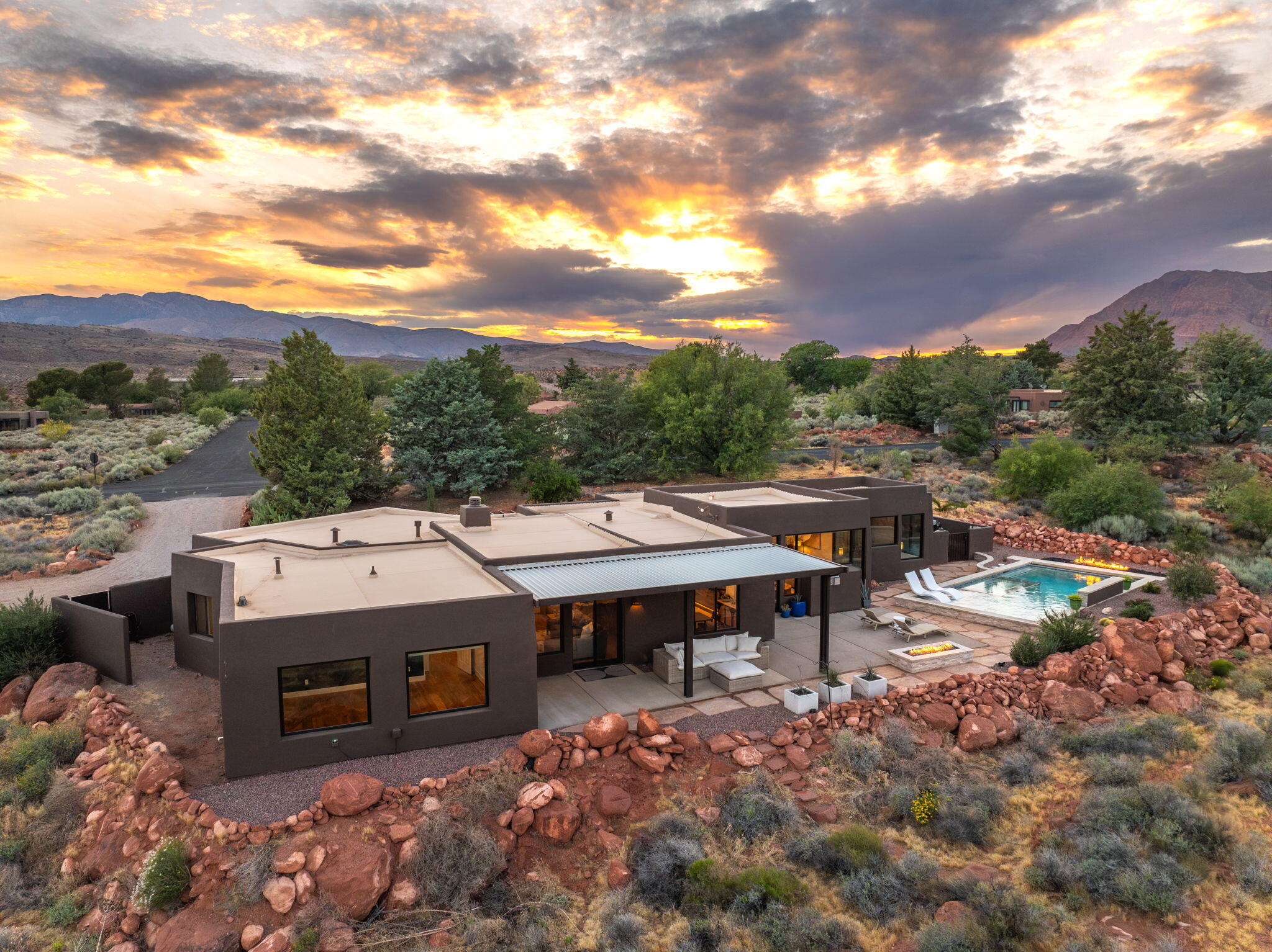 WILLOW SPRINGS - Residential