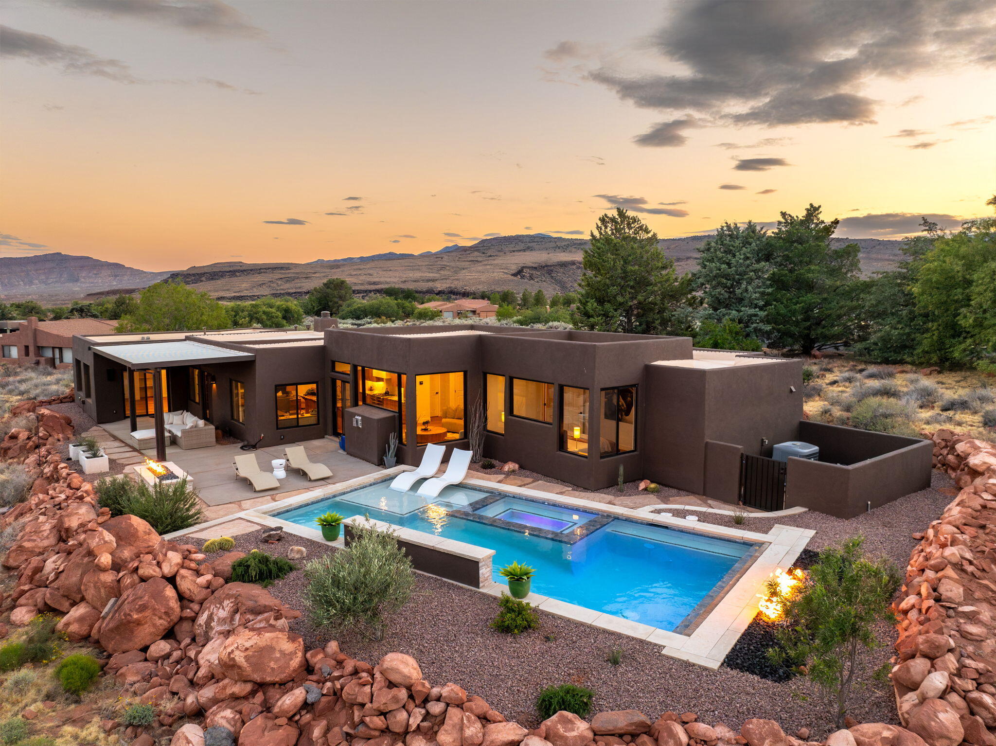 WILLOW SPRINGS - Residential