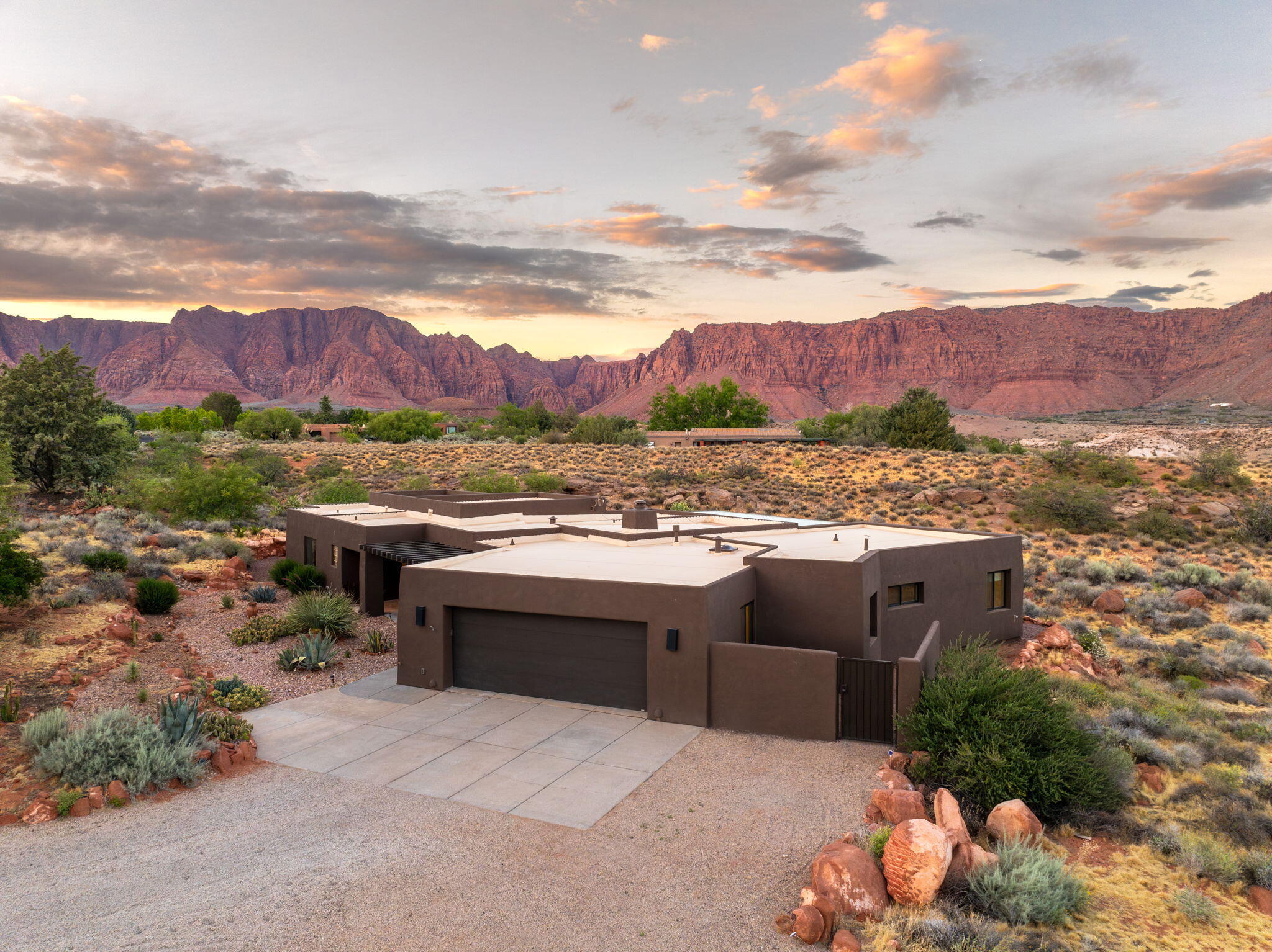 WILLOW SPRINGS - Residential