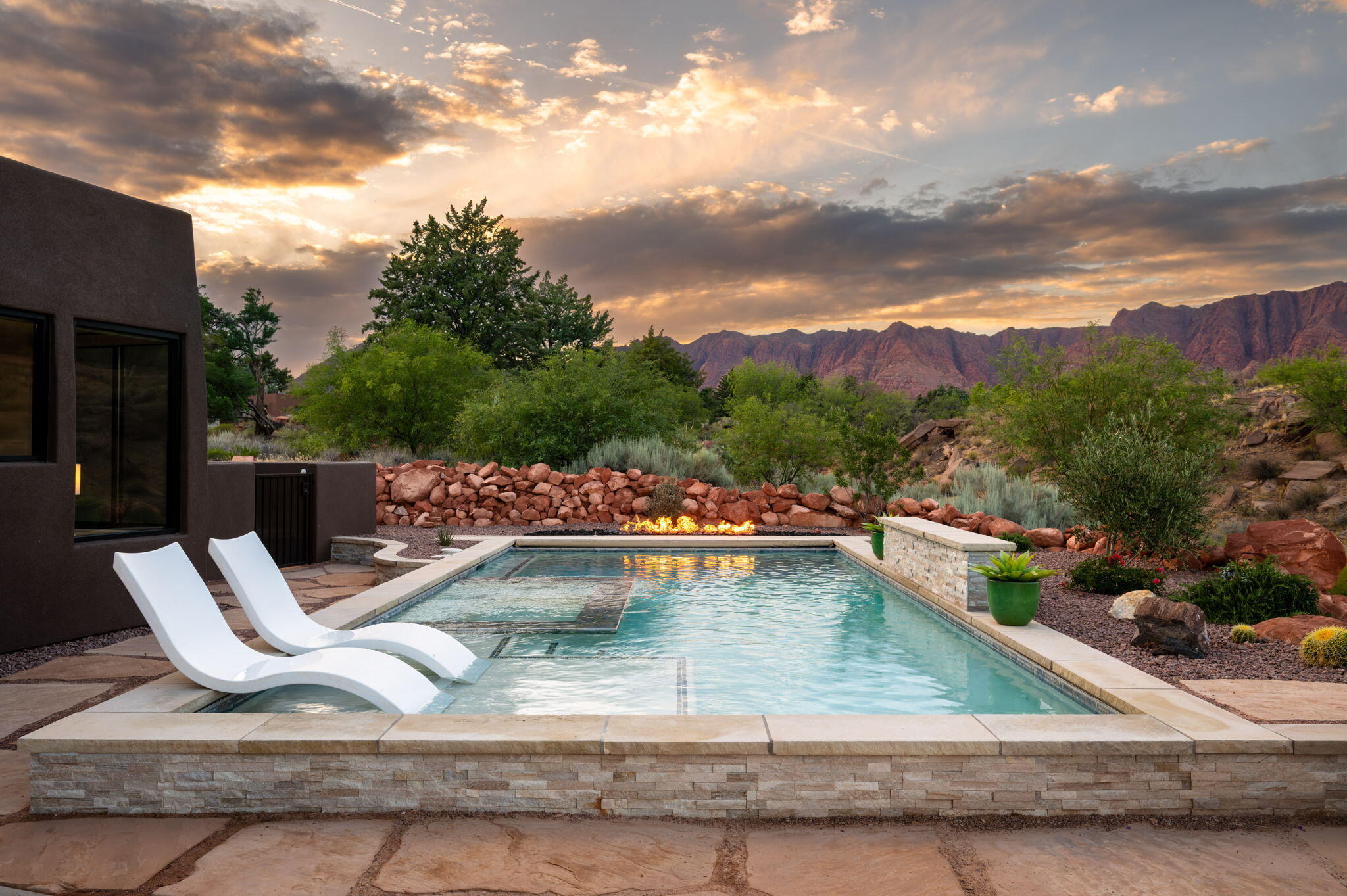 WILLOW SPRINGS - Residential