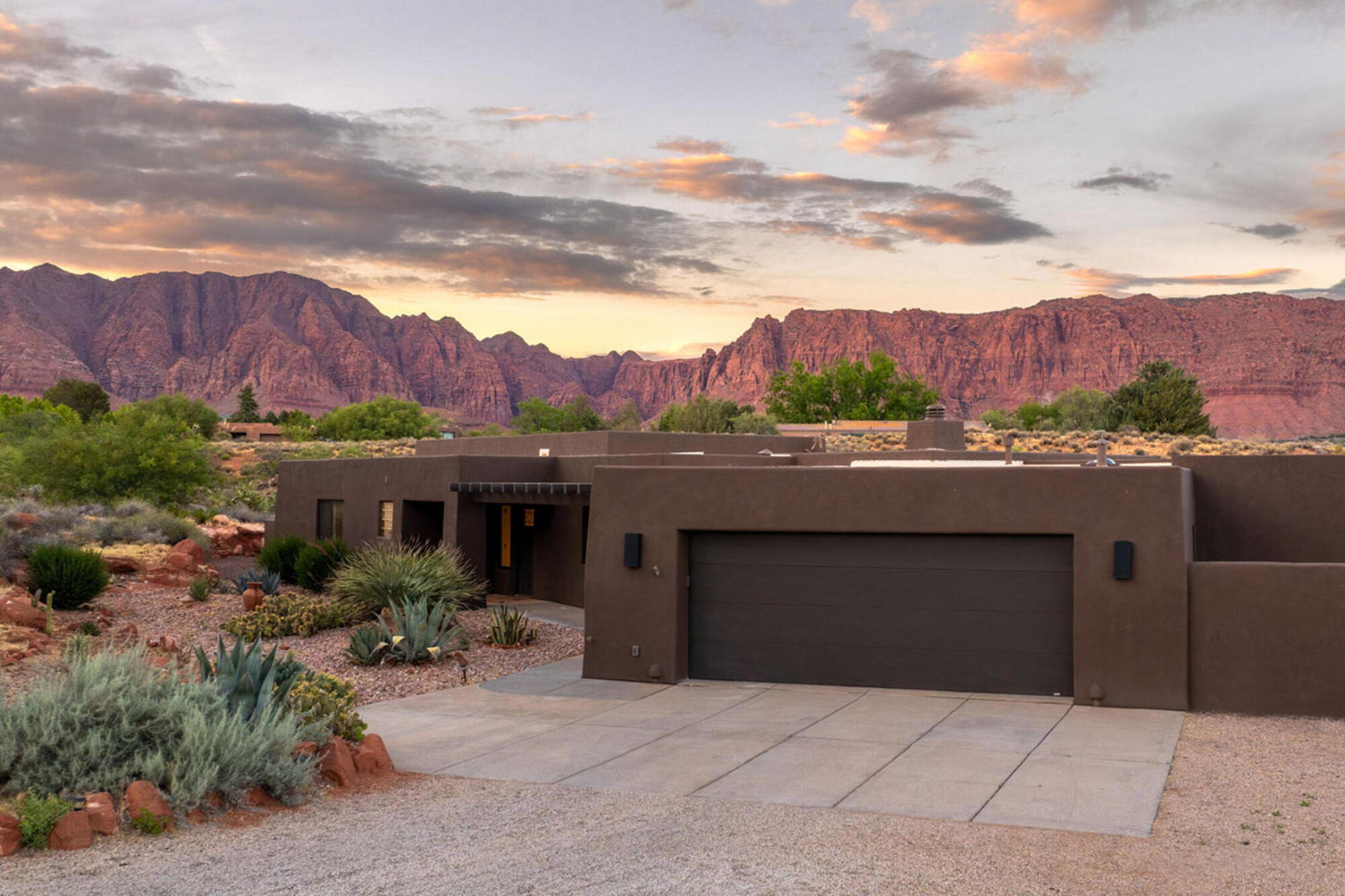 WILLOW SPRINGS - Residential