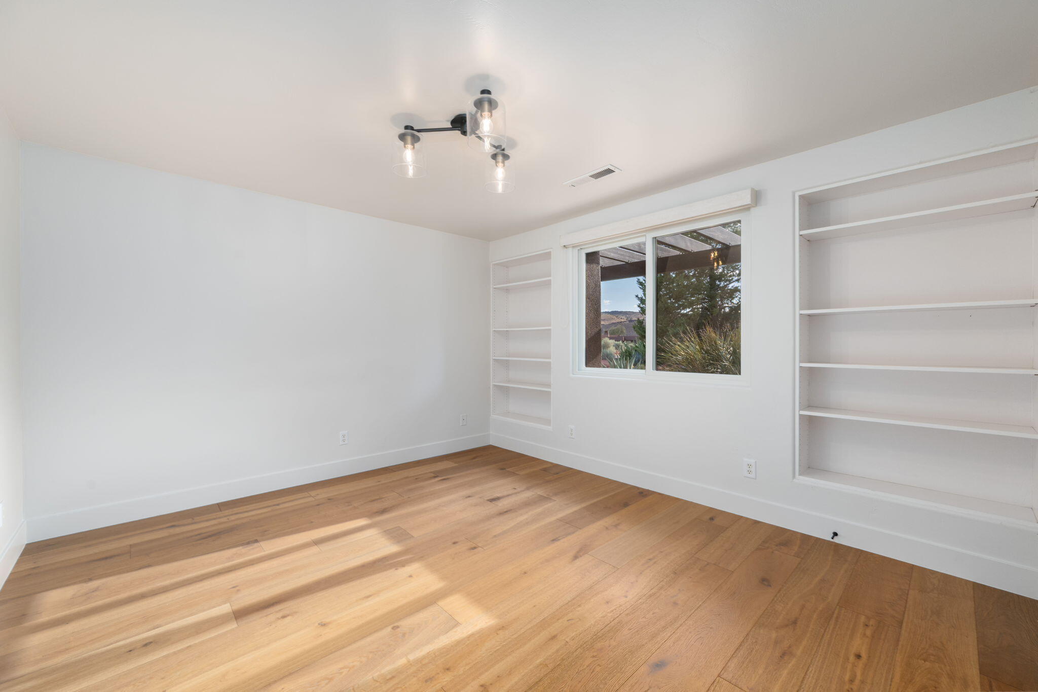 WILLOW SPRINGS - Residential