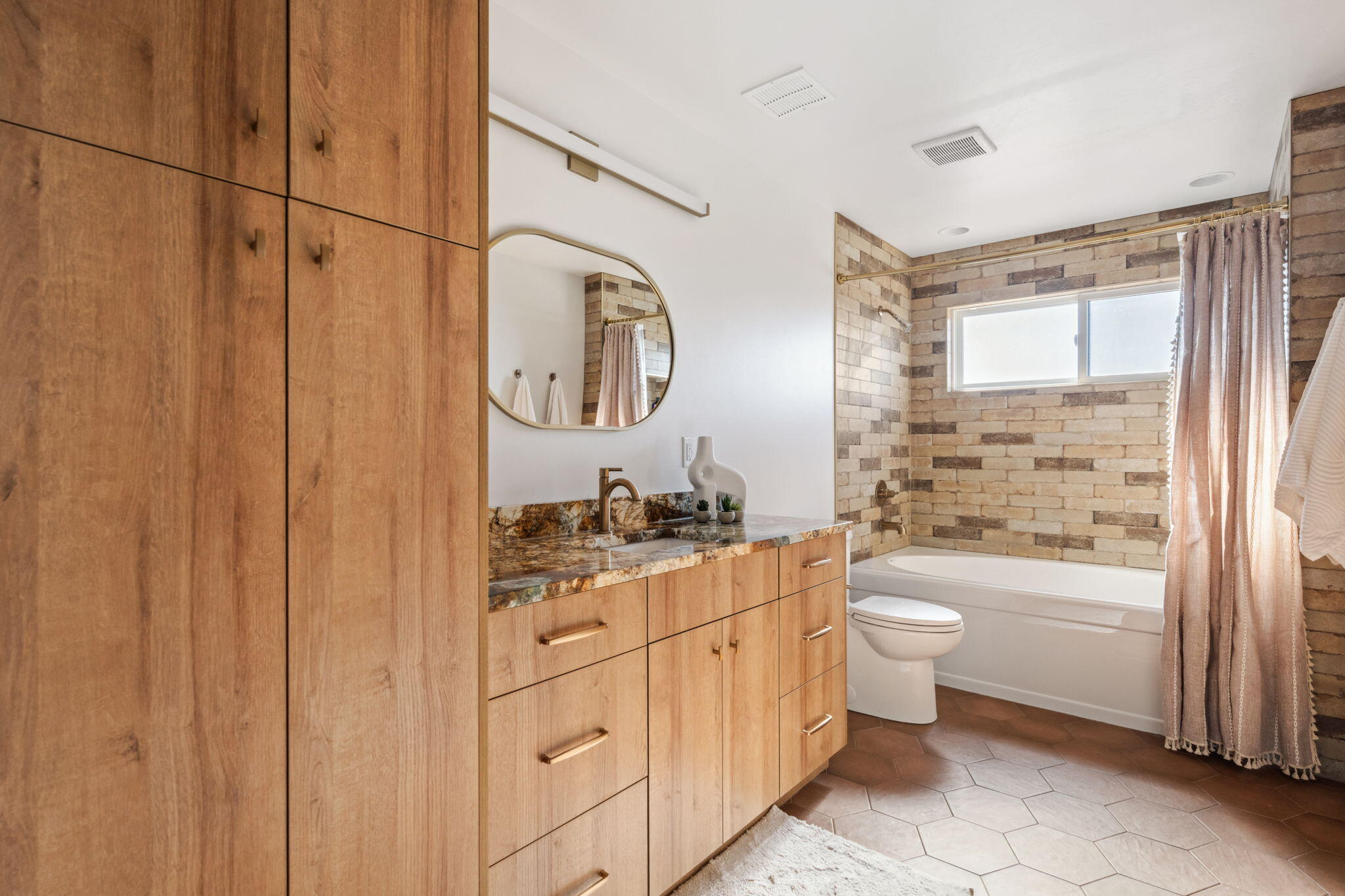 WILLOW SPRINGS - Residential