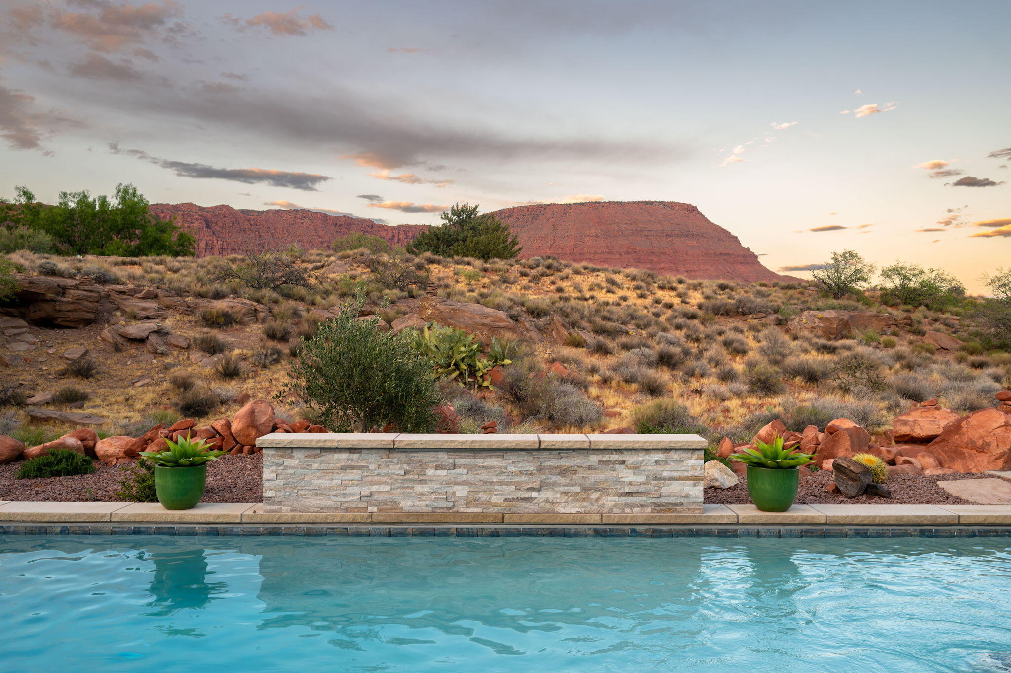 WILLOW SPRINGS - Residential