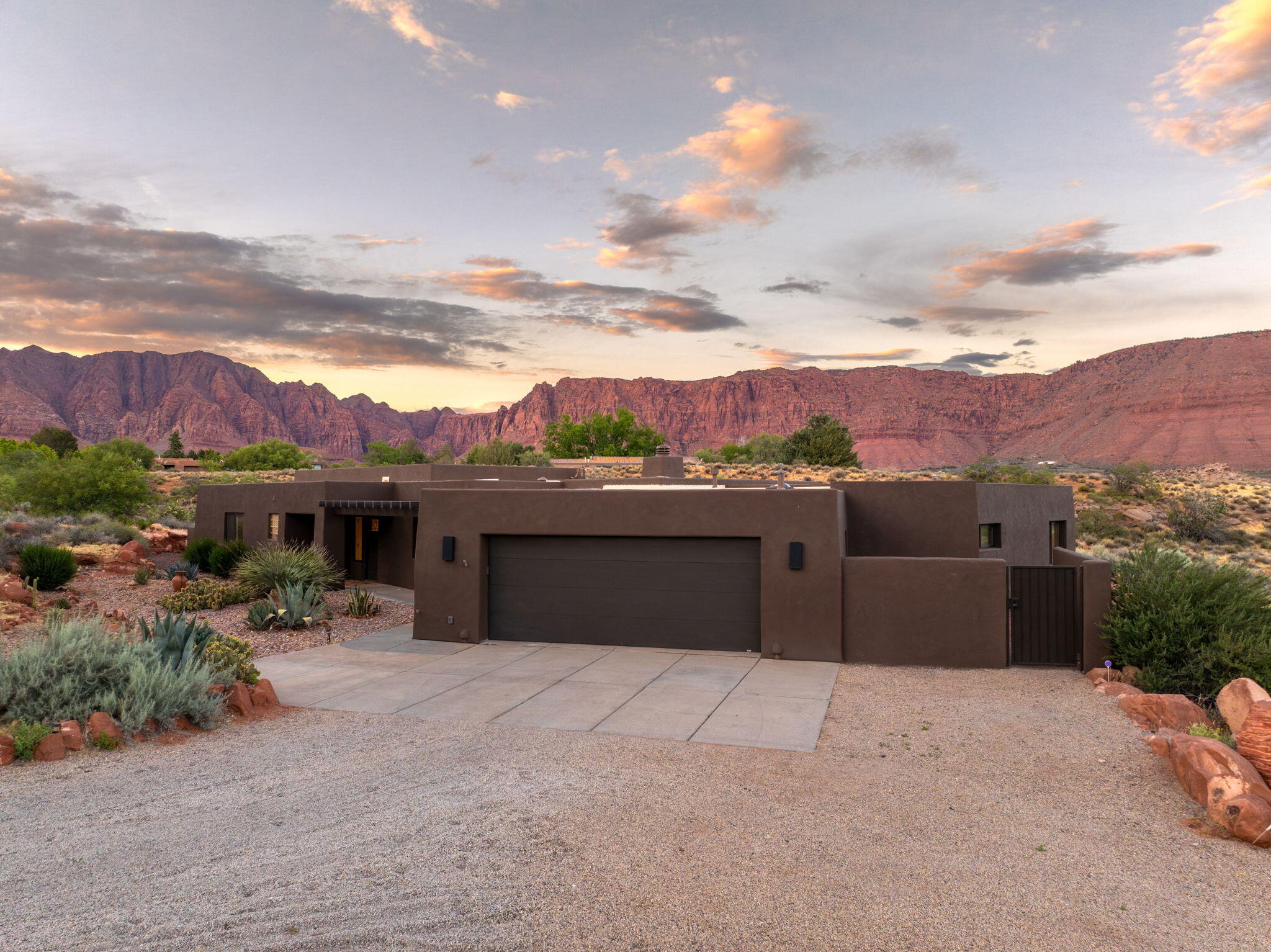 WILLOW SPRINGS - Residential