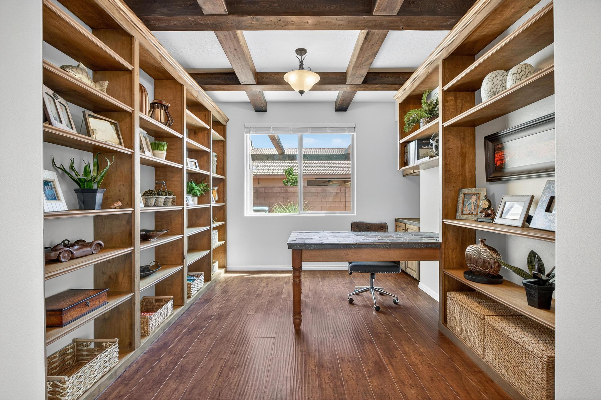 CORAL CANYON - Residential