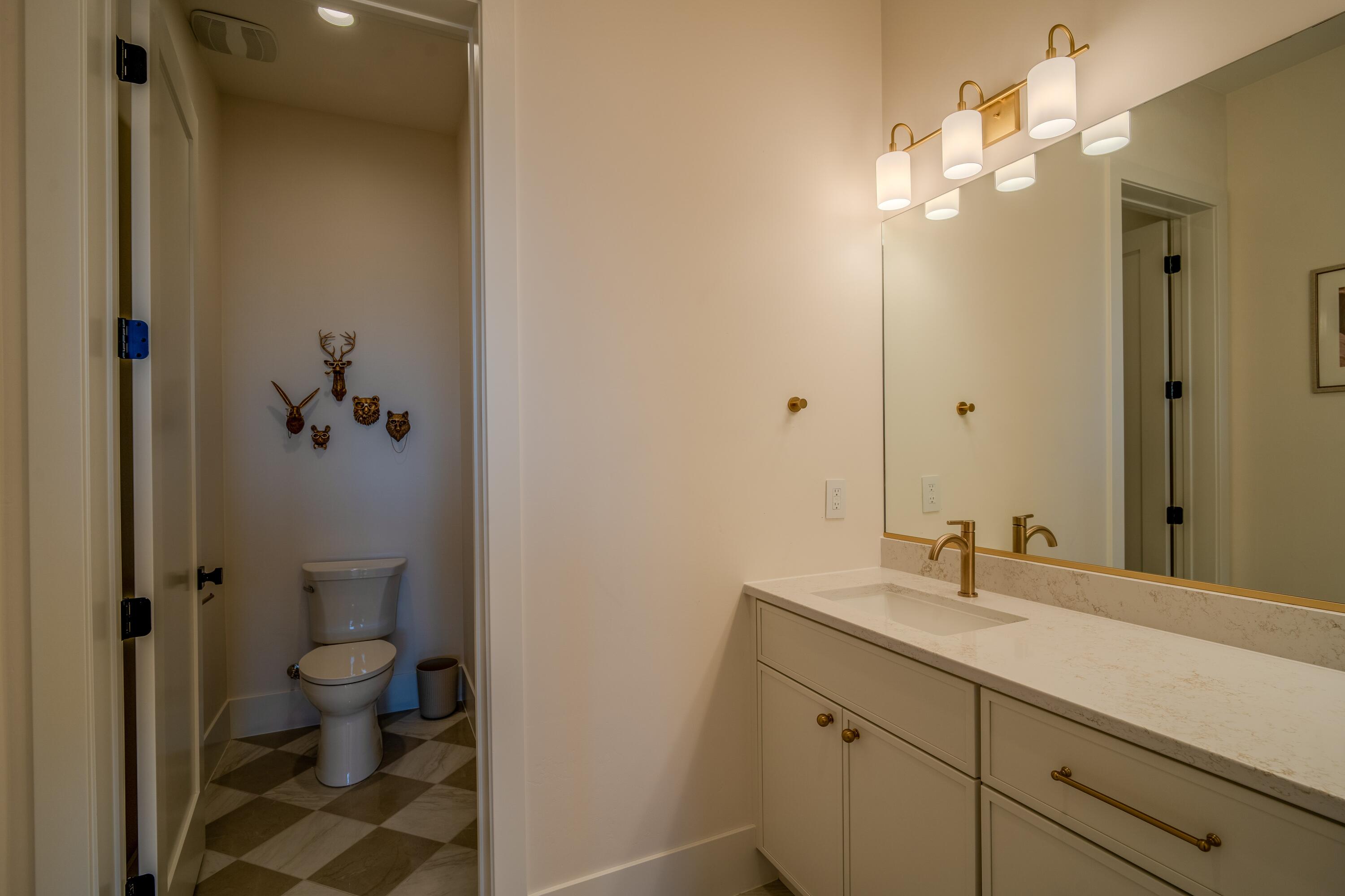 WATERS EDGE DESERT COLOR SHORES - Residential