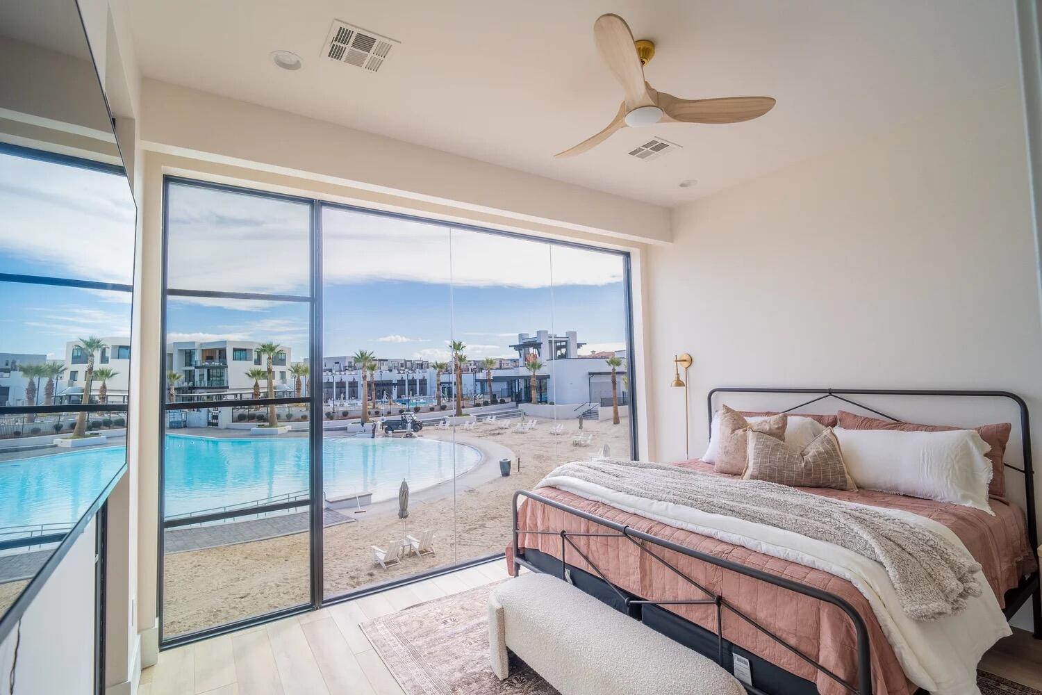 WATERS EDGE DESERT COLOR SHORES - Residential