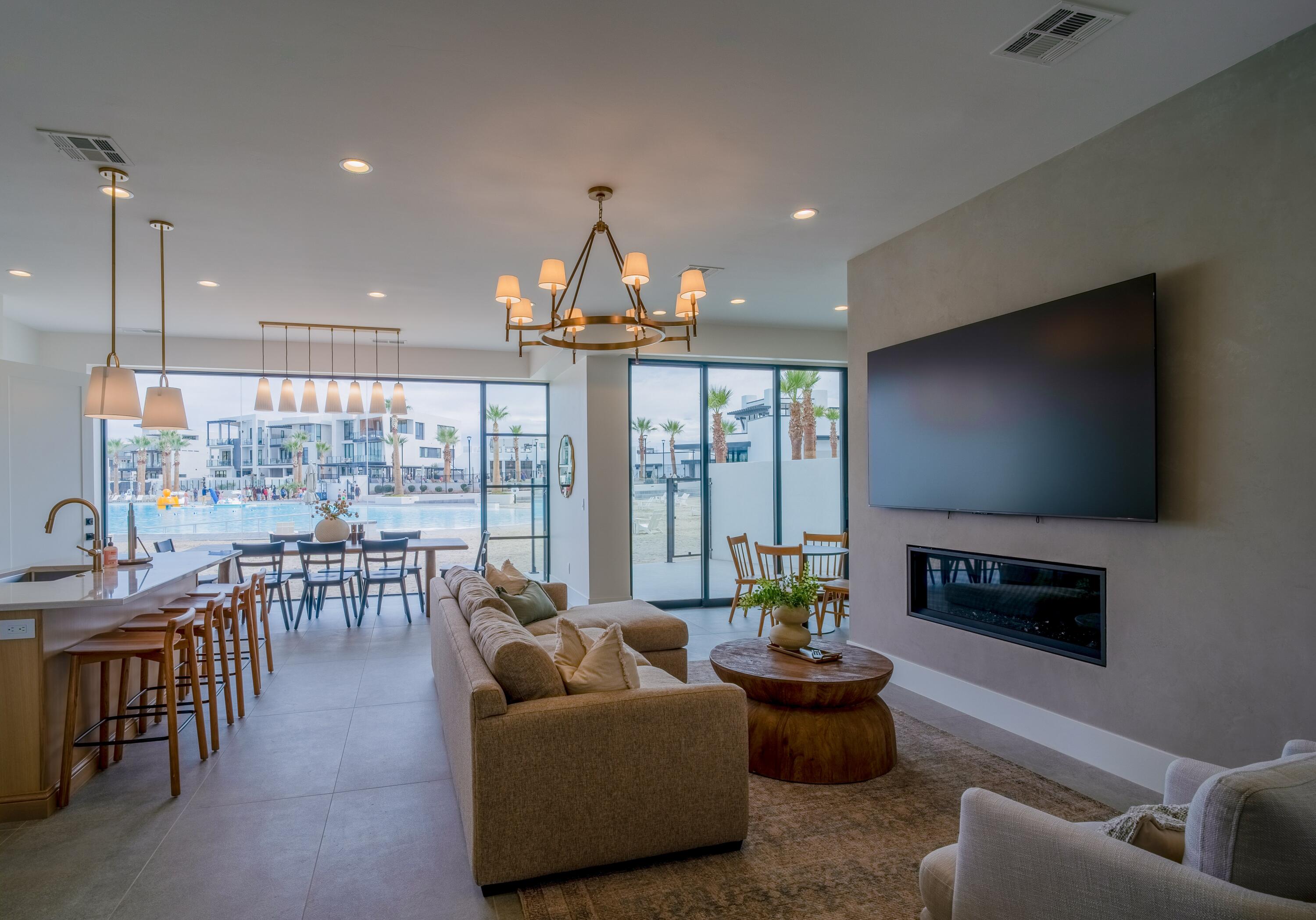 WATERS EDGE DESERT COLOR SHORES - Residential