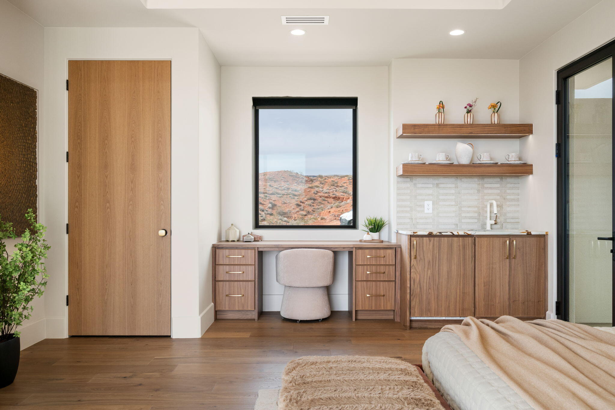 SOLENTE VILLAGE - Residential