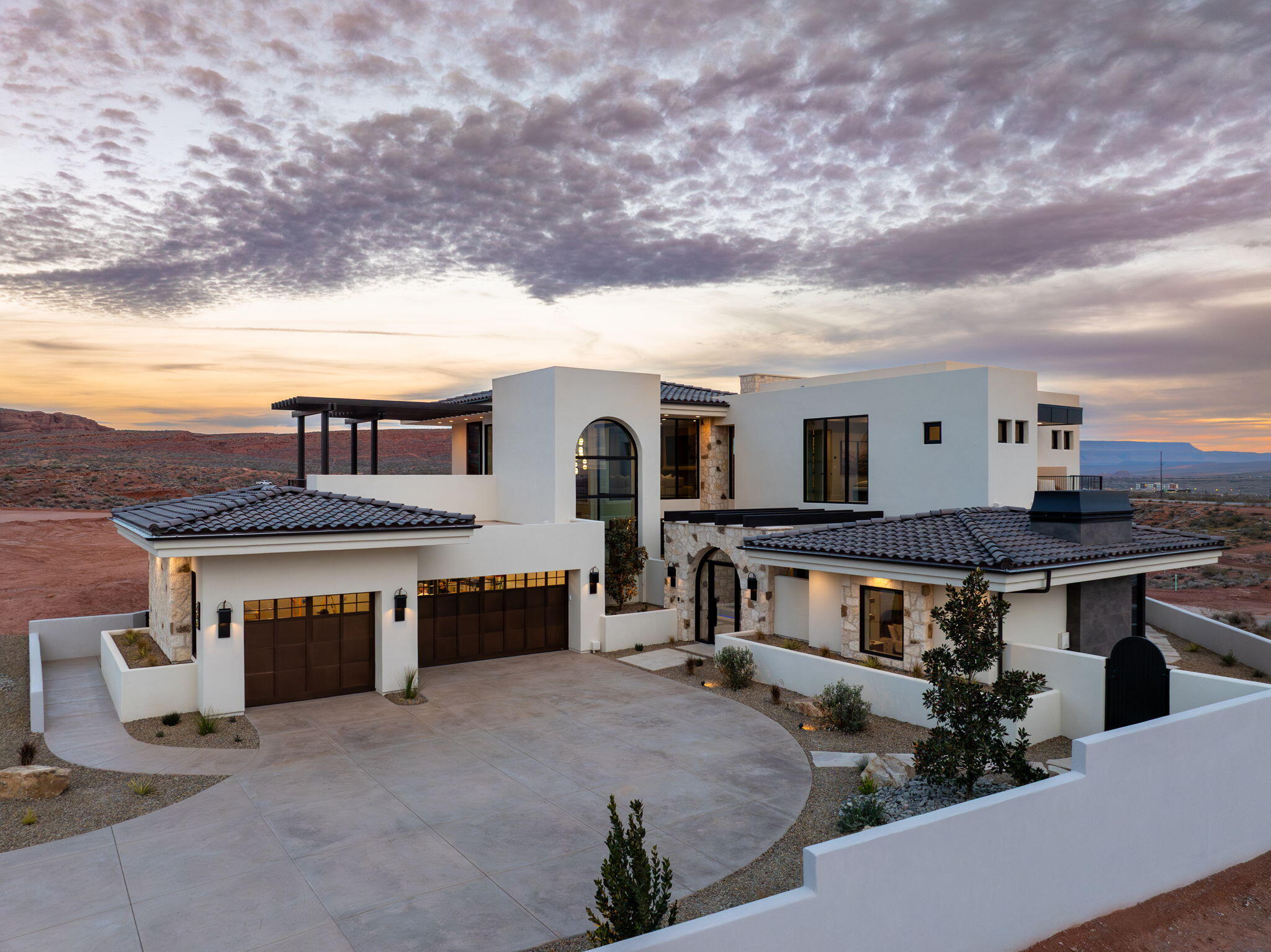 SOLENTE VILLAGE - Residential