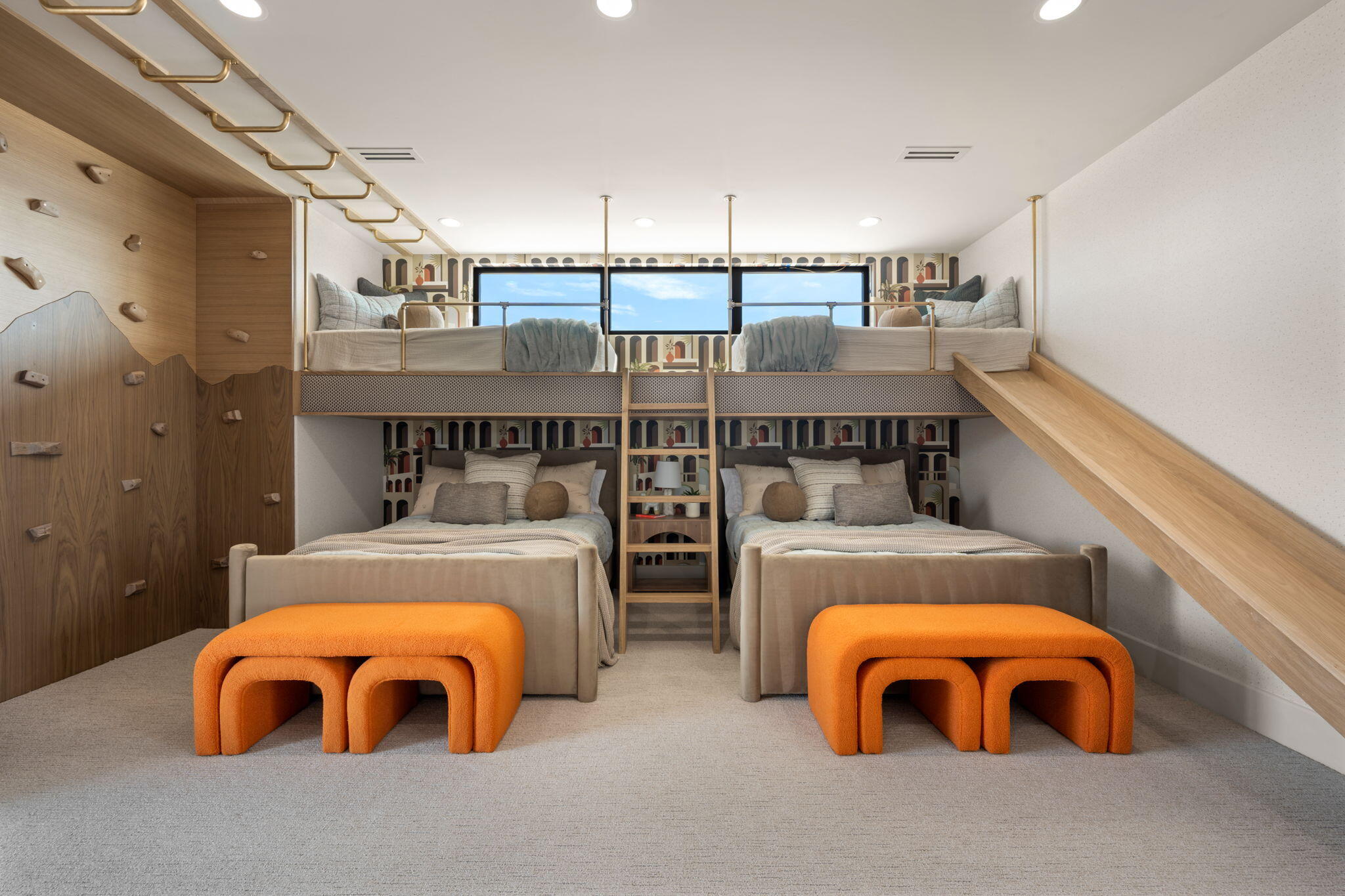 SOLENTE VILLAGE - Residential