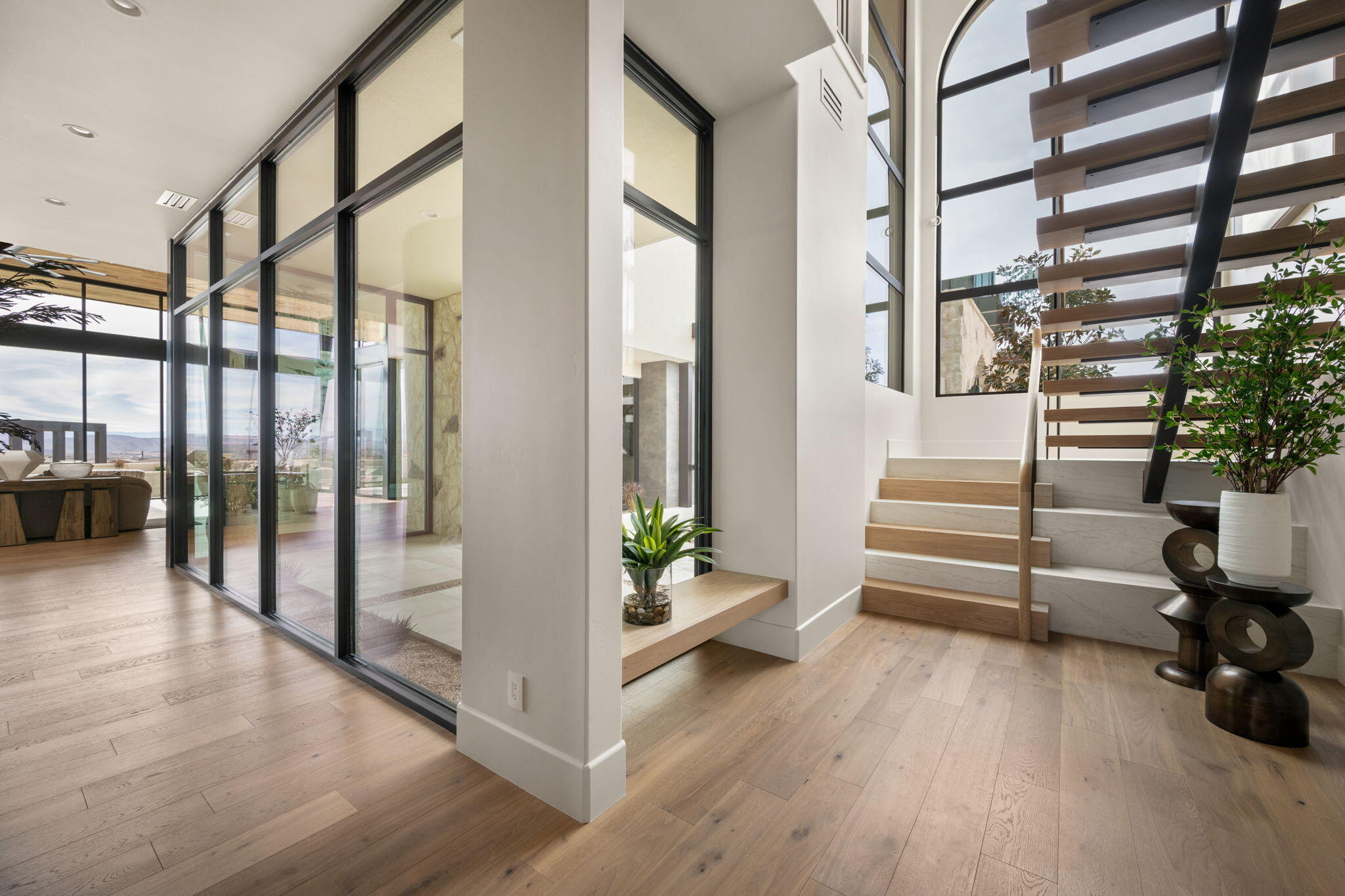 SOLENTE VILLAGE - Residential