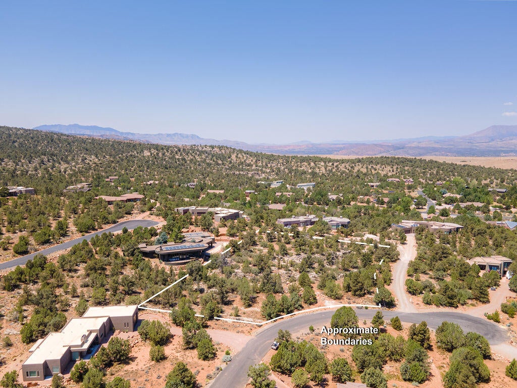 Photo of 1245 W Clovis CIR, Dammeron Valley, UT 84783 (MLS # 26-277024)