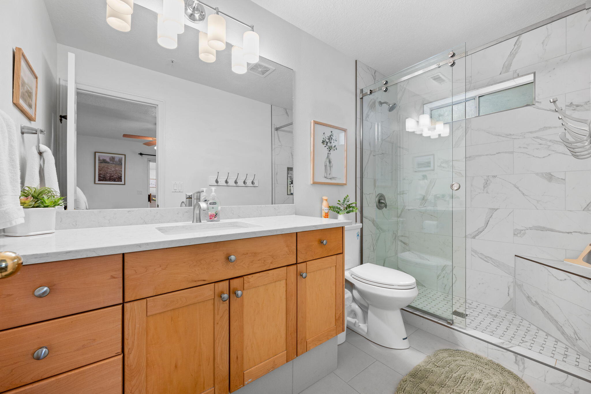 LAS PALMAS RESORT CONDOS - Residential