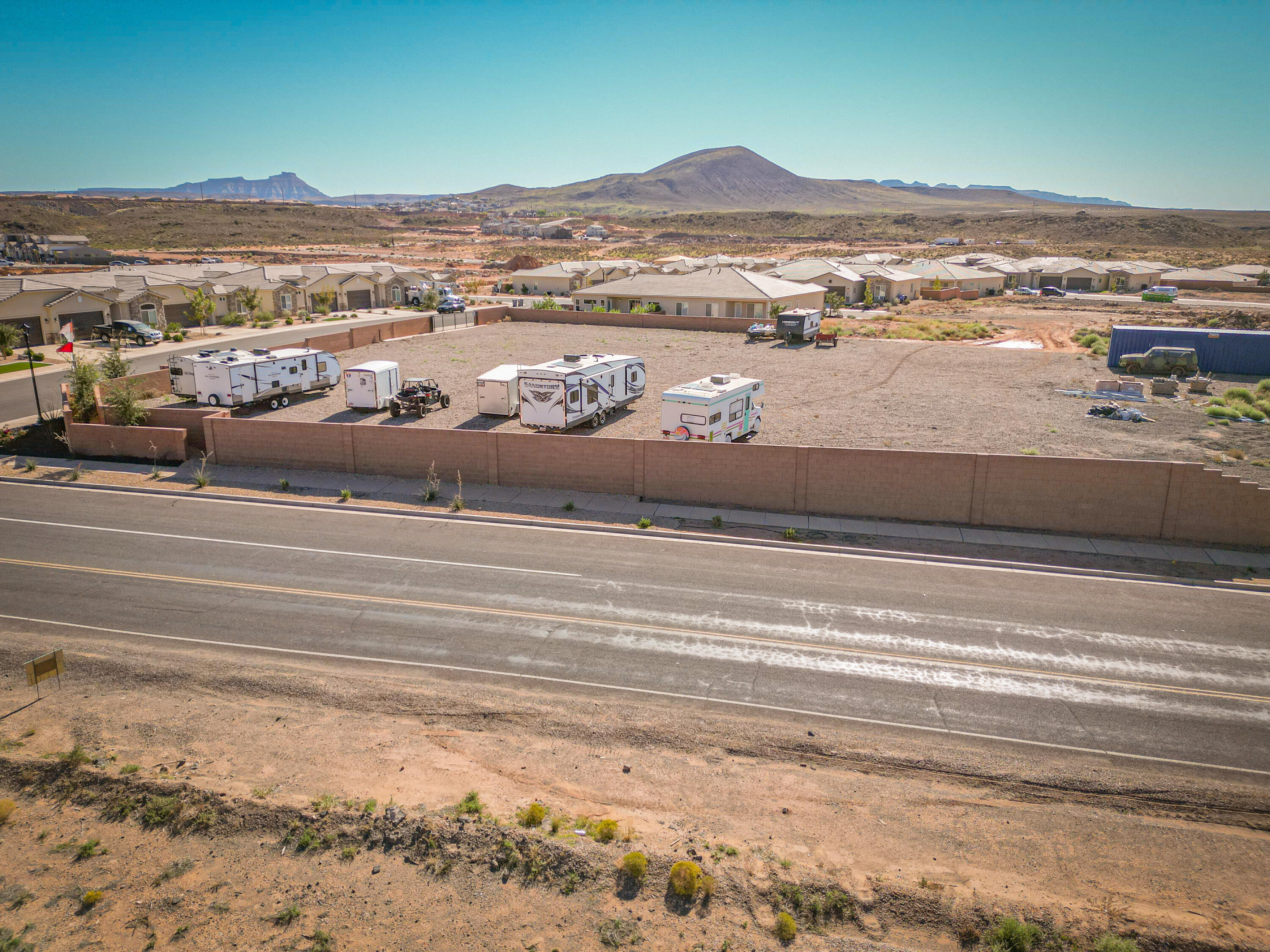 SKY VALLEY TOWNHOMES - Residential