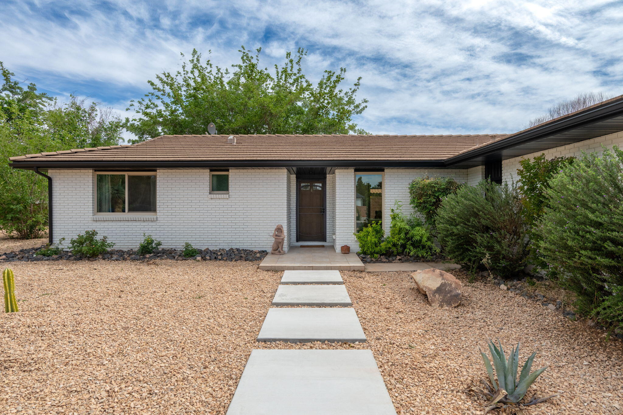 BLOOMINGTON RANCHES - Residential