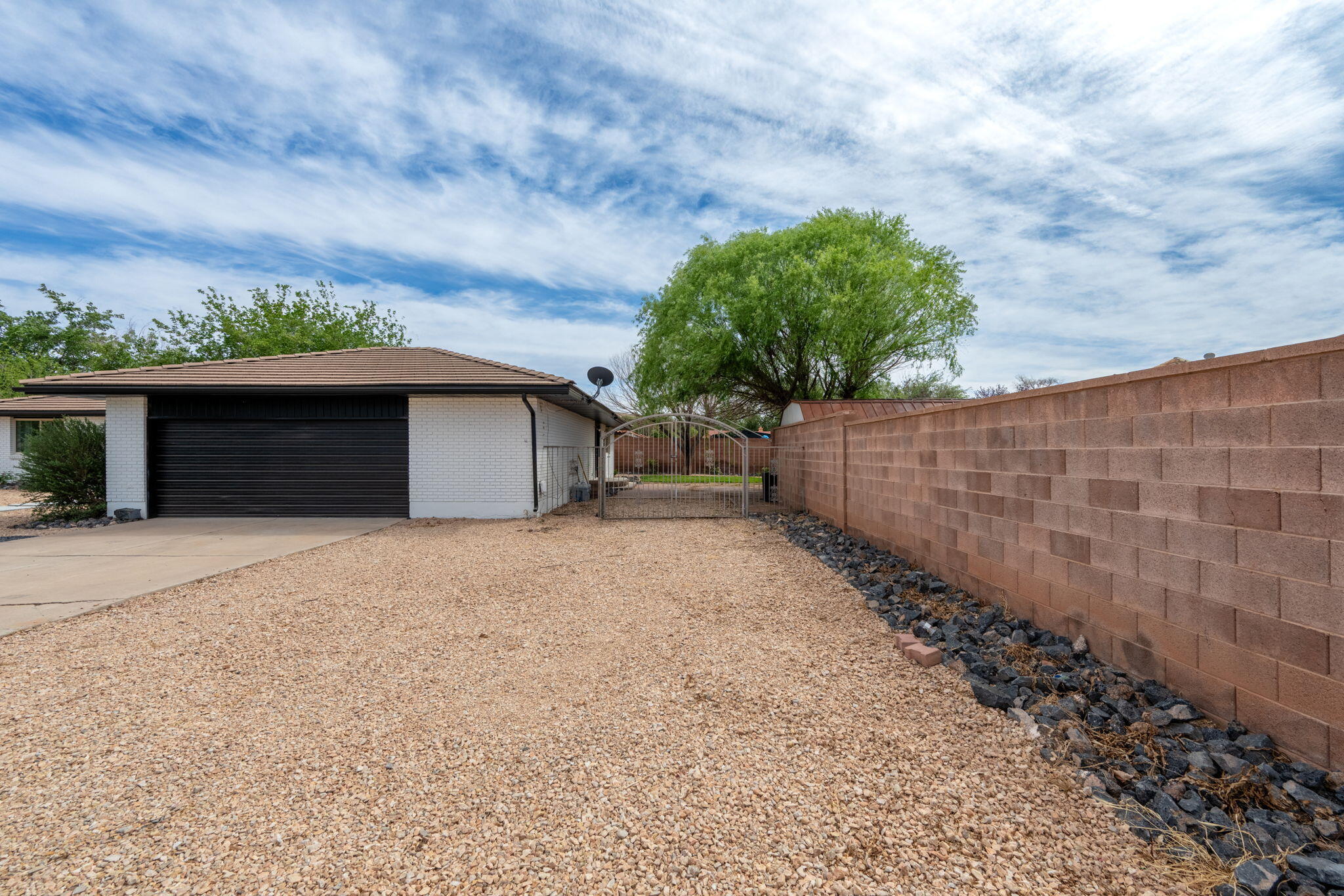 BLOOMINGTON RANCHES - Residential