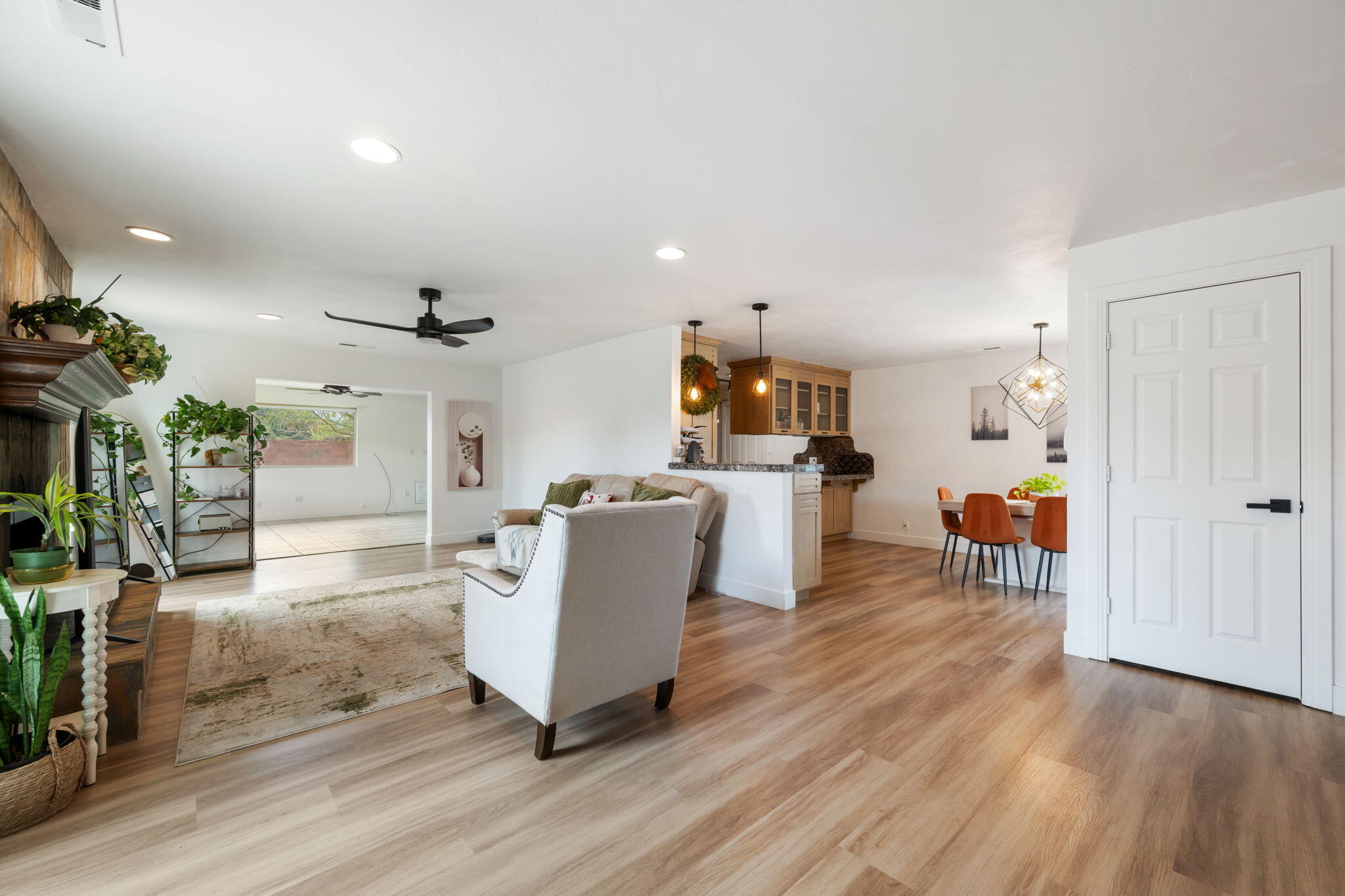 BLOOMINGTON RANCHES - Residential